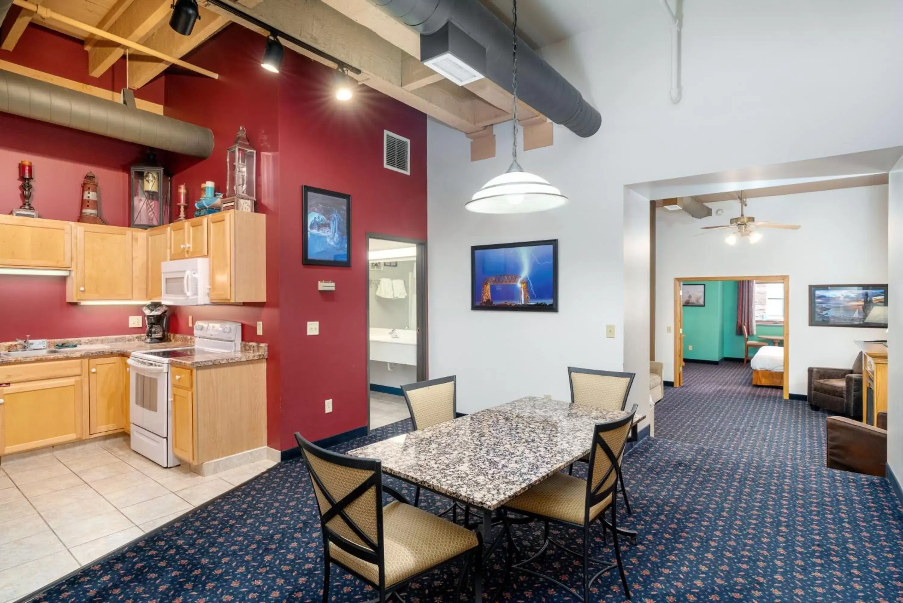 Living room in The Suites Hotel at Waterfront Plaza