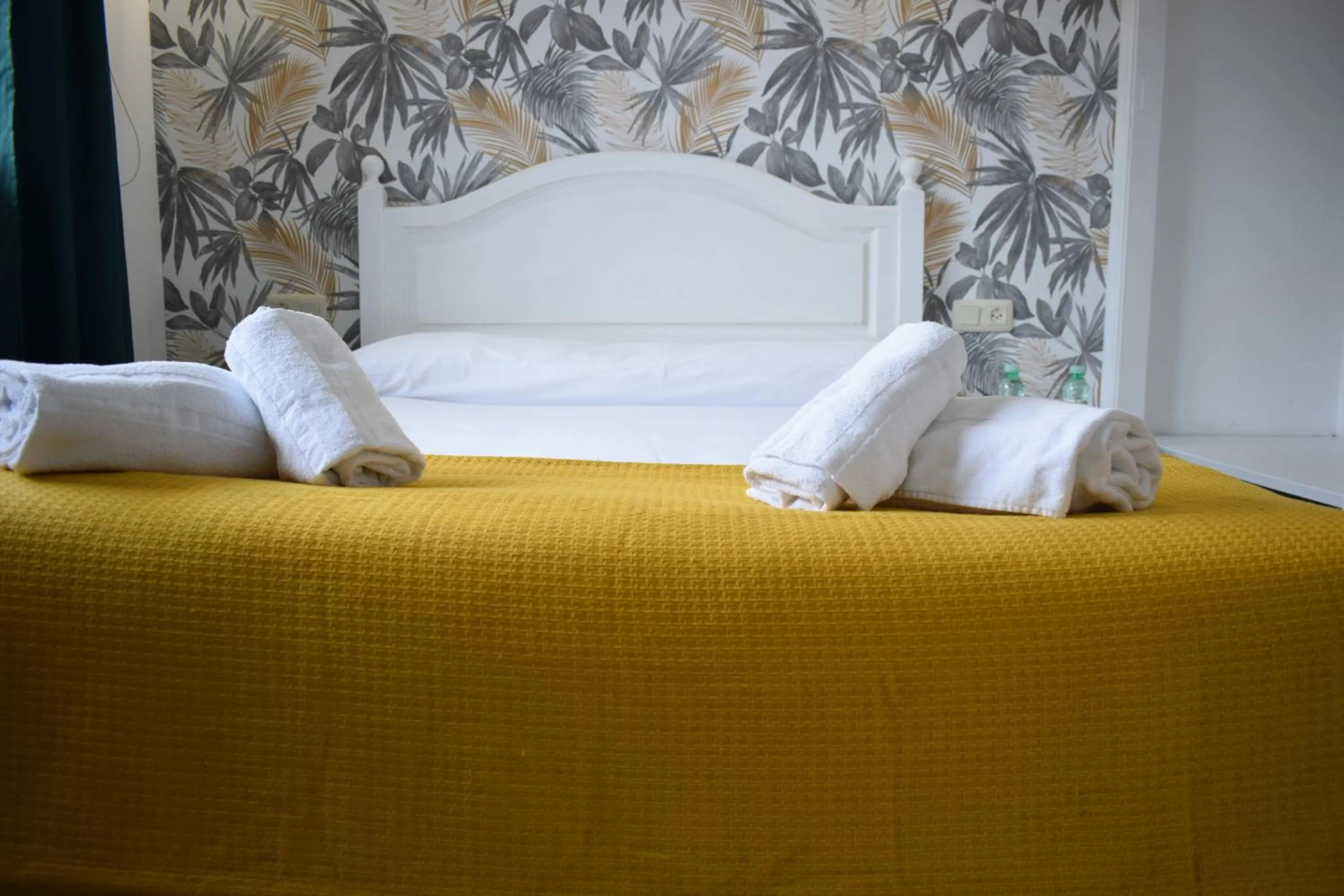 Bed in Hotel Xunca Blanca