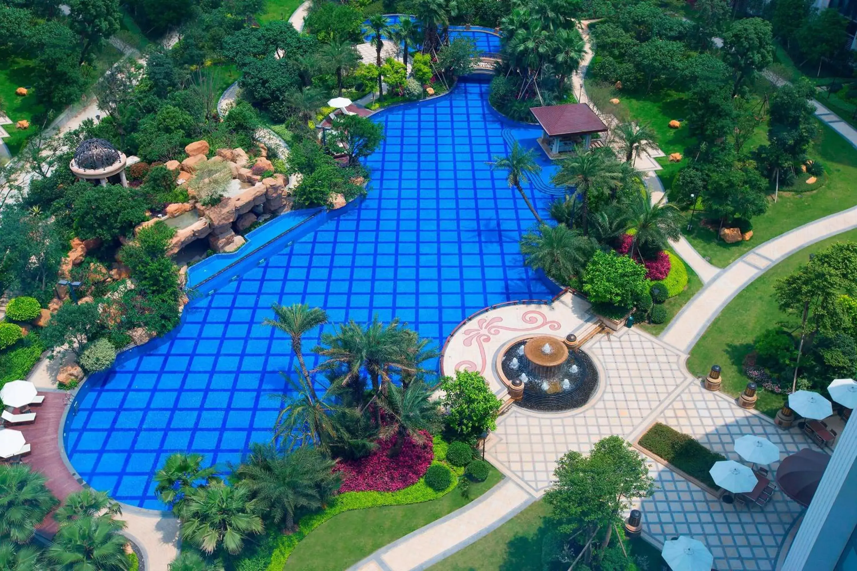 Swimming pool, Bird's-eye View in Sheraton Fuzhou Hotel