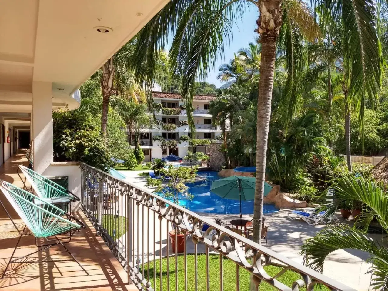 Pool View in Hotel Casa Iguana Mismaloya