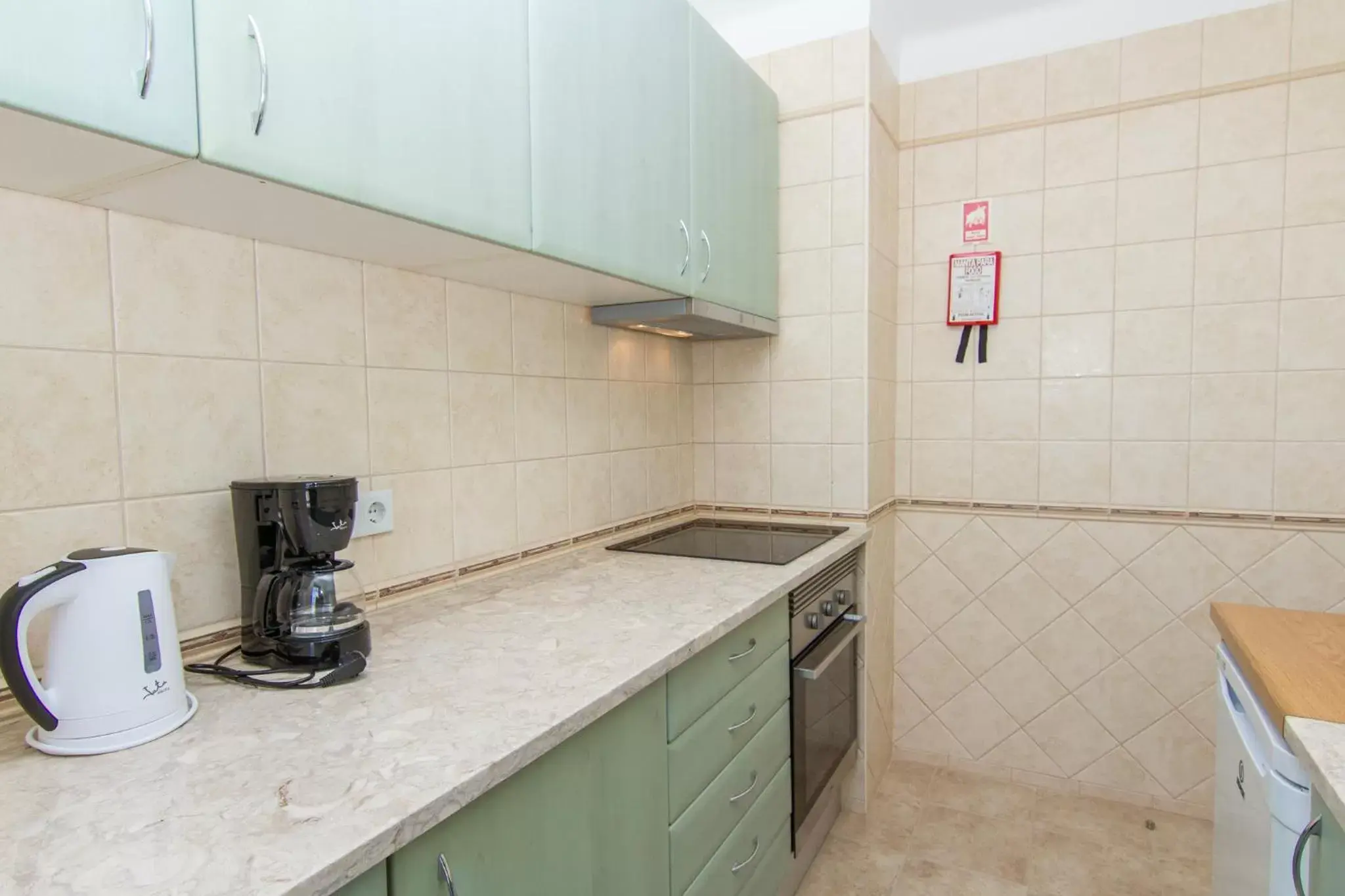 Kitchen/Kitchenette in Pestana Gramacho Residences