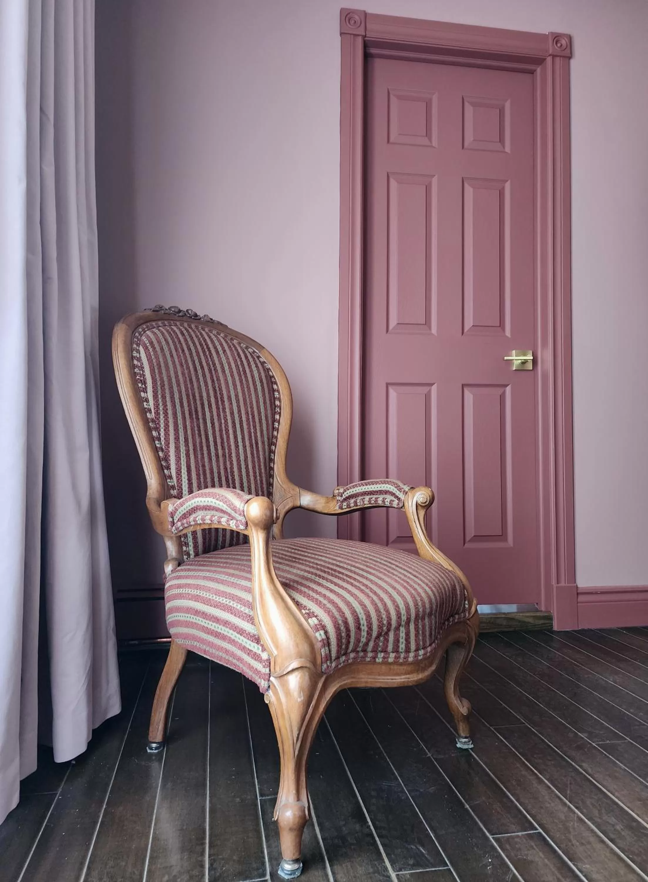Balcony/Terrace, Seating Area in Niagara Grandview Boutique Hotel