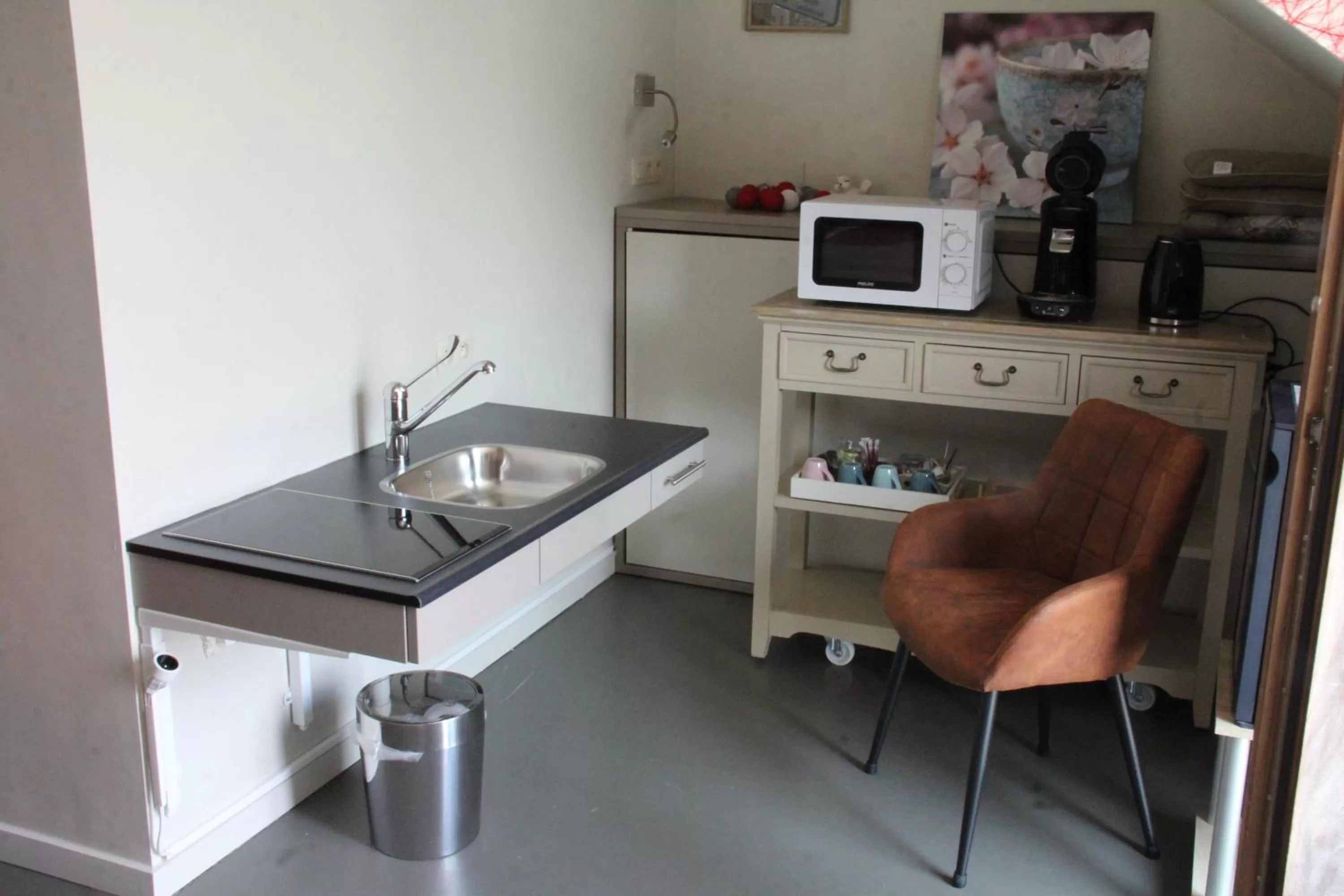 Coffee/tea facilities in B&B Altijd Genieten