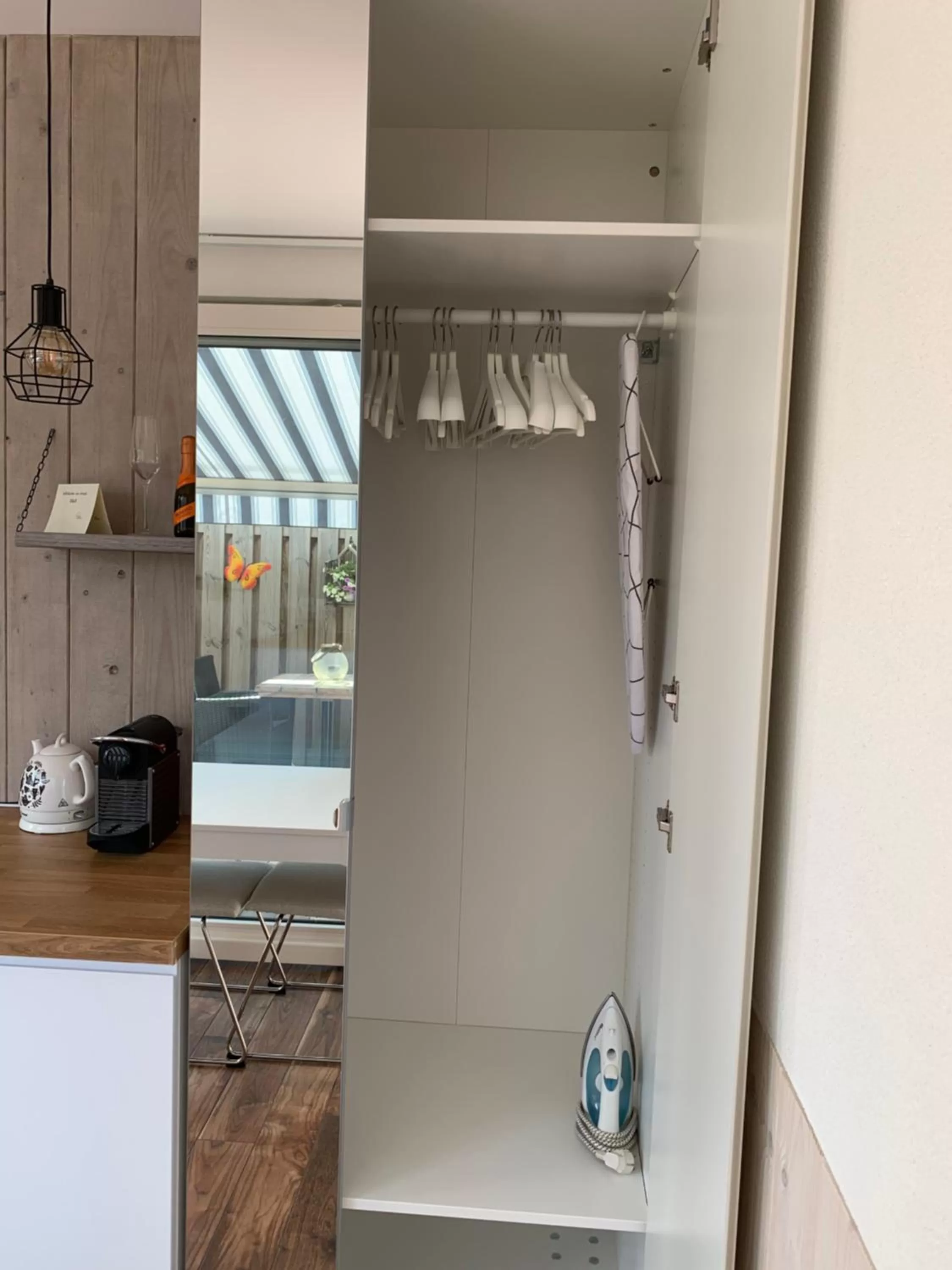 Decorative detail, Kitchen/Kitchenette in B&B Diemerplein