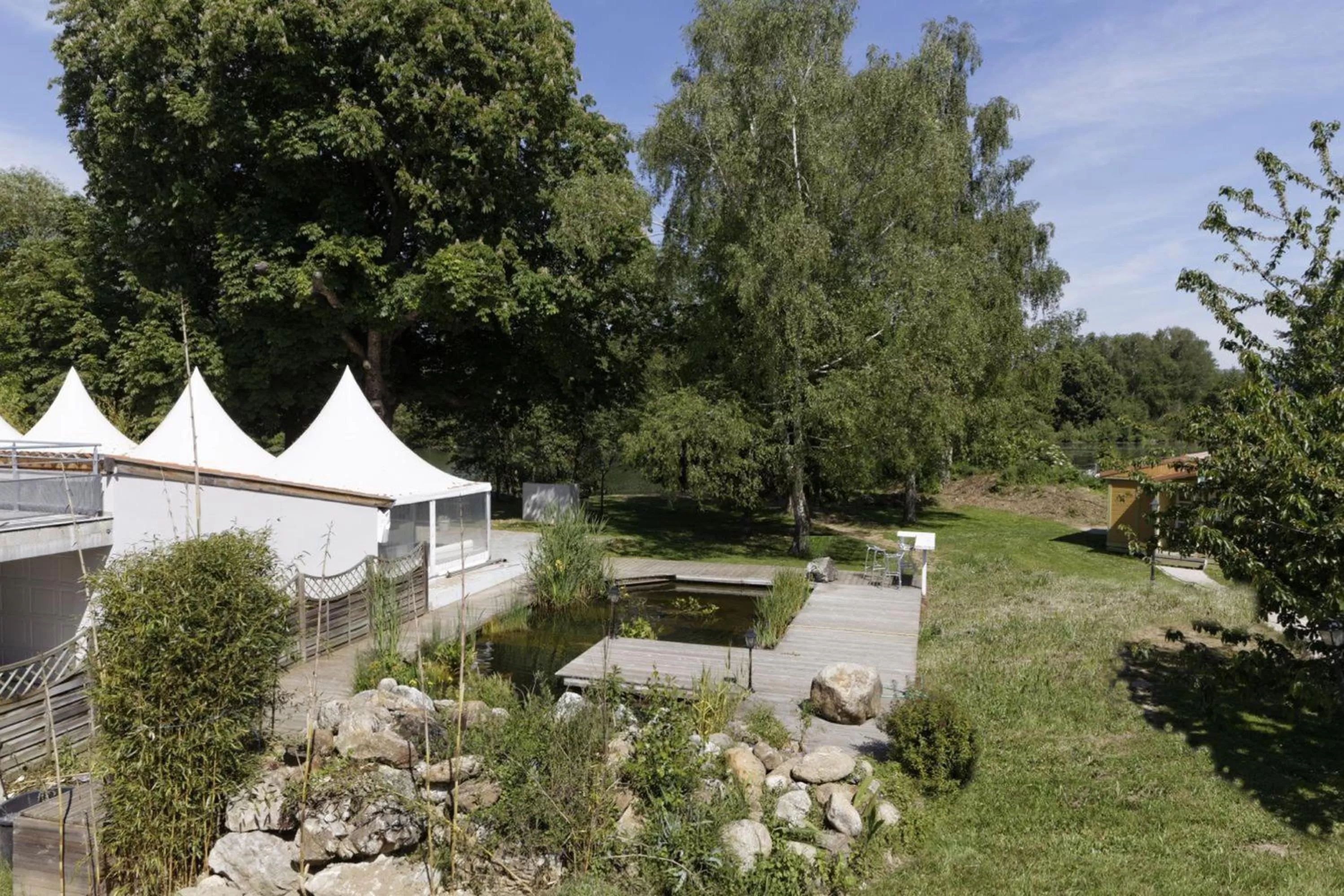 Garden in Hotel du Lac Foix
