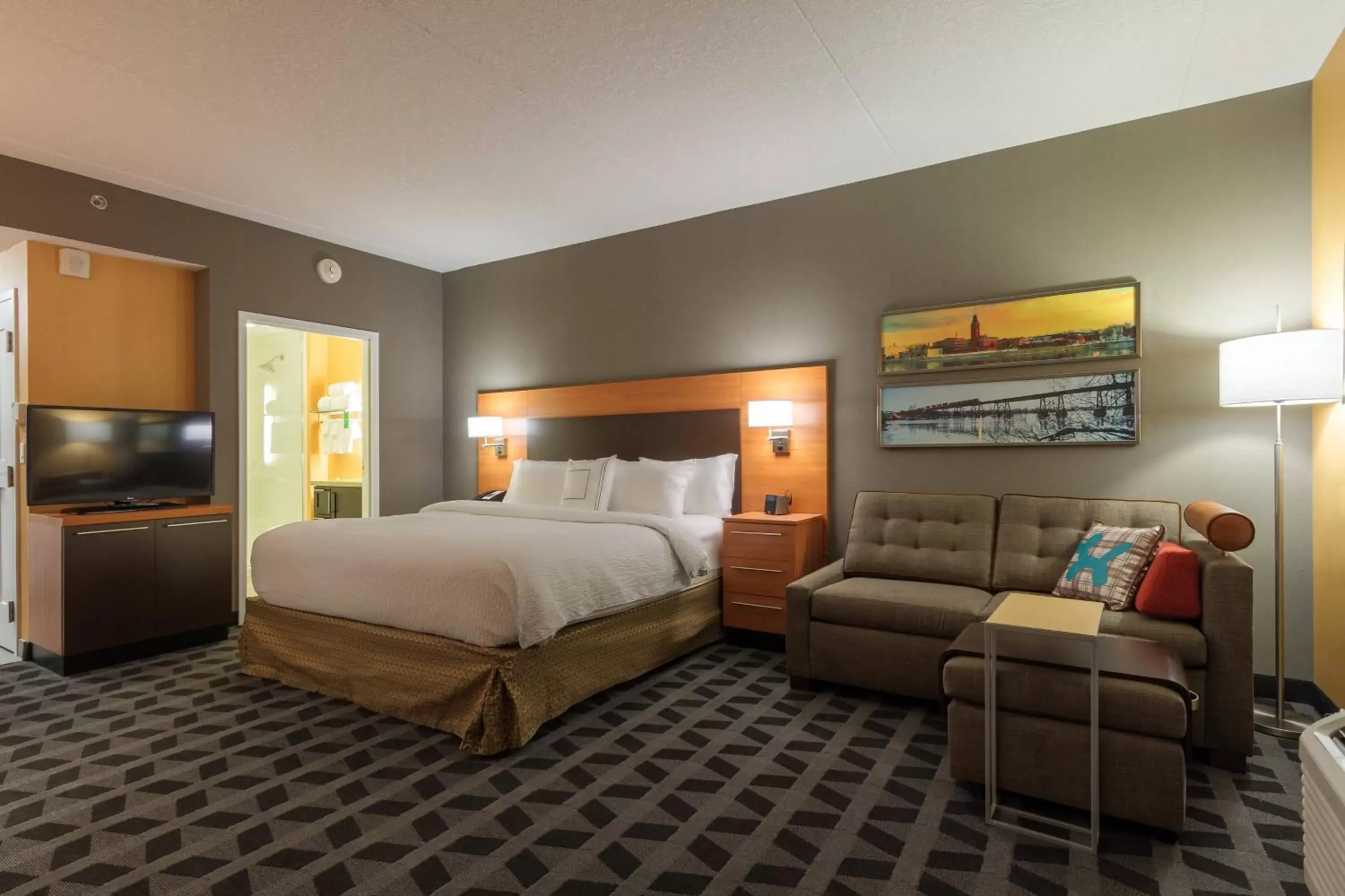 Photo of the whole room in TownePlace Suites by Marriott Belleville