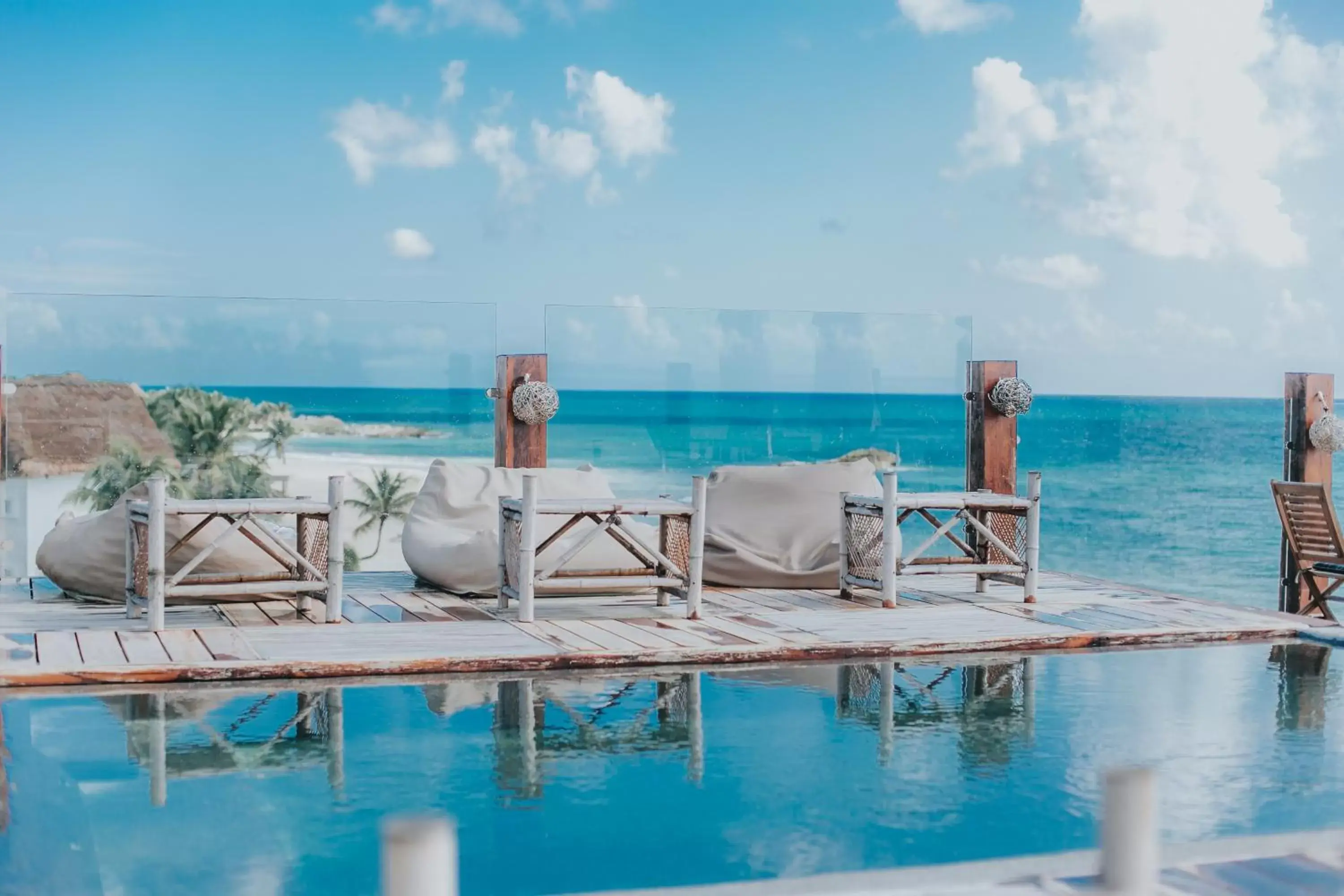Lounge or bar, Swimming Pool in Hotelito Azul
