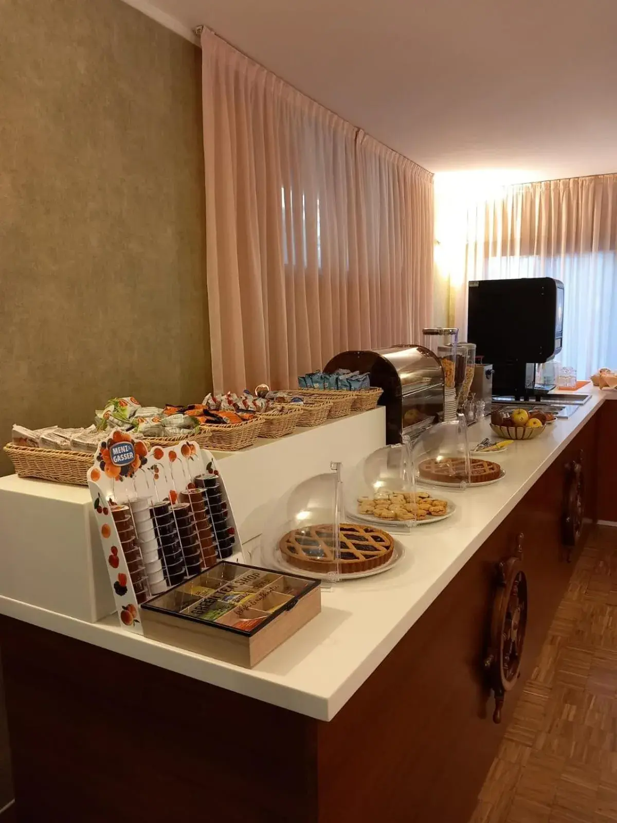 Breakfast in Hotel Corallo