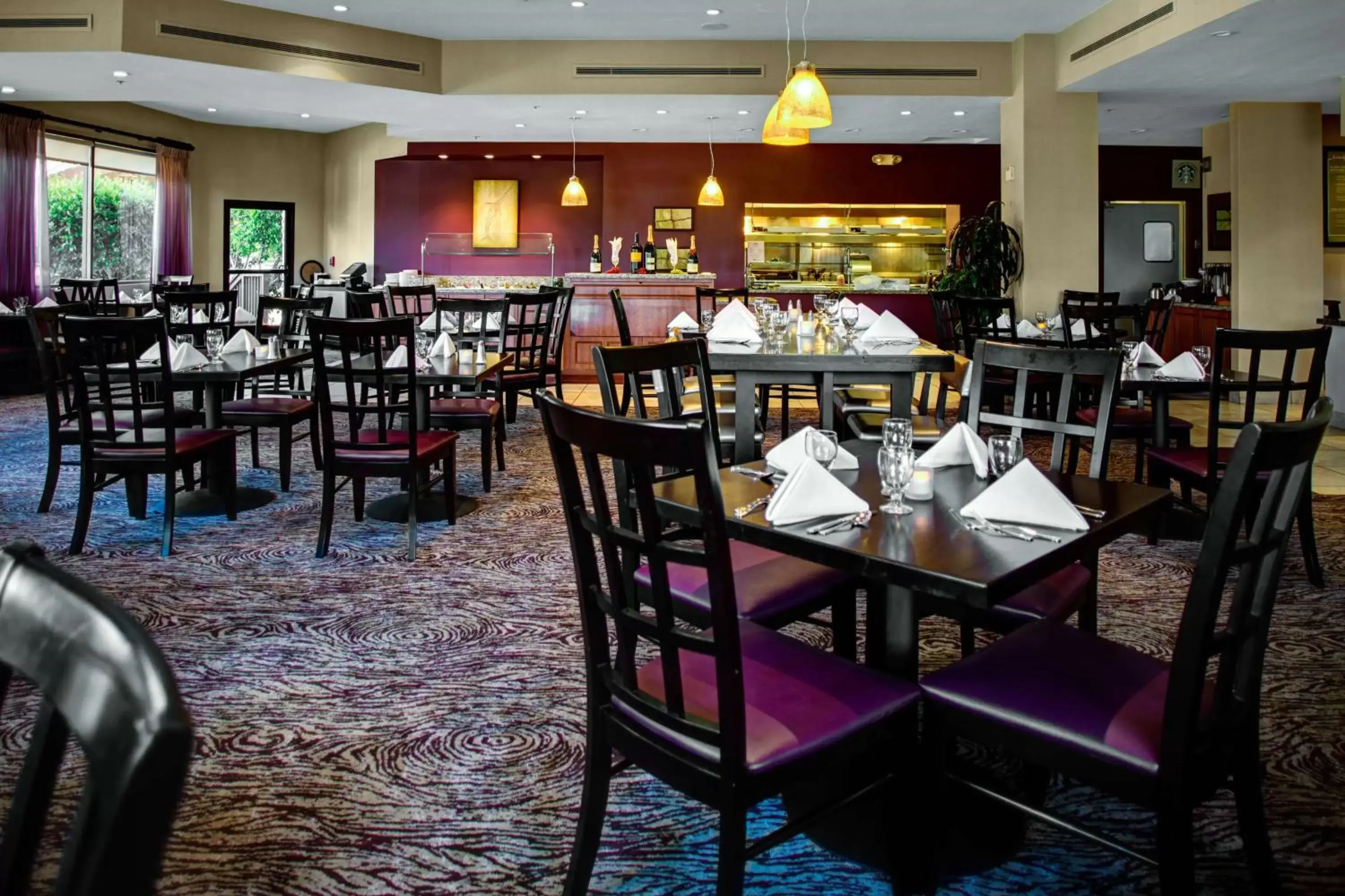 Restaurant/Places to Eat in Hilton Garden Inn Monterey