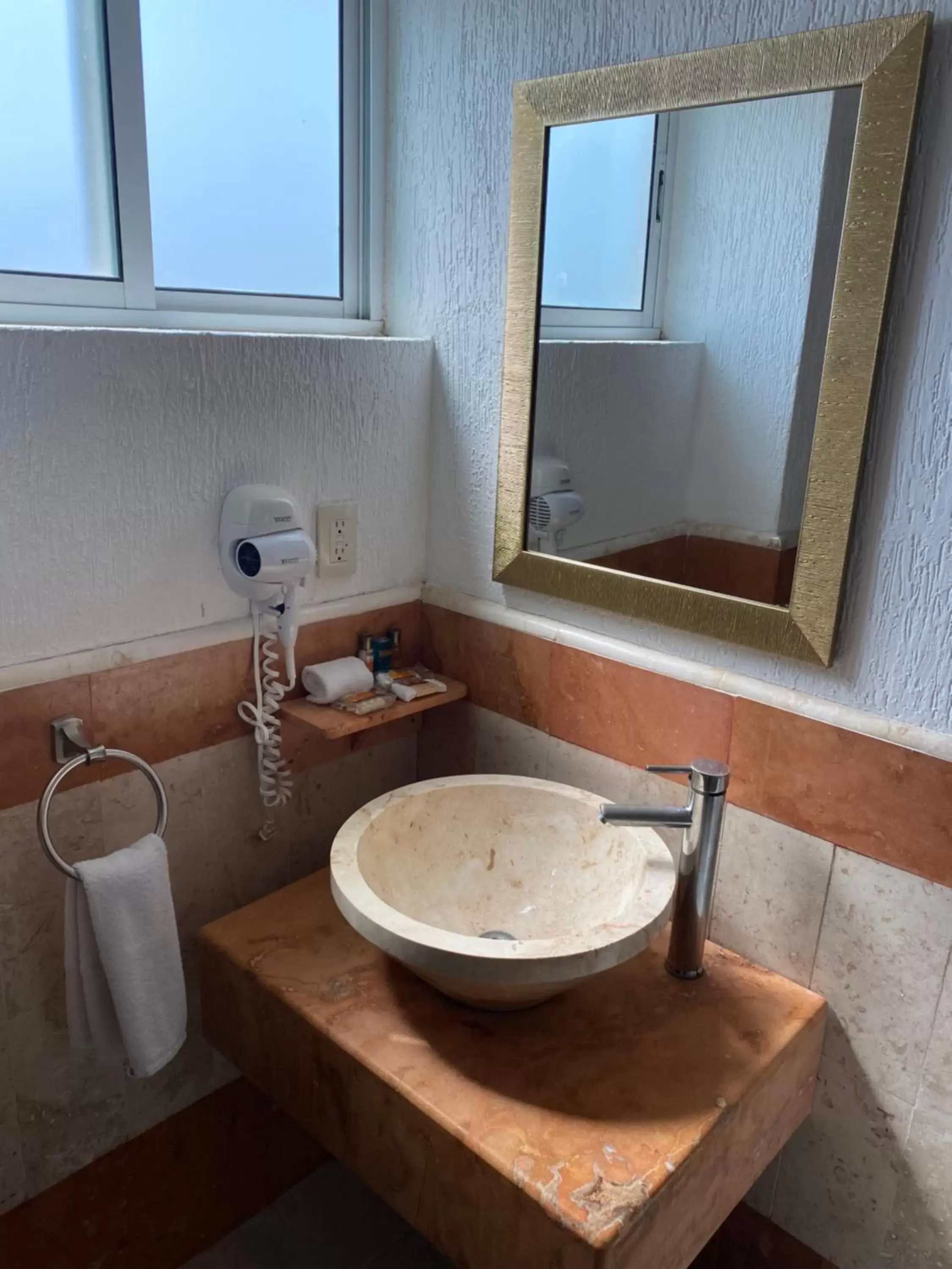 Bathroom in Hotel Palacio Maya