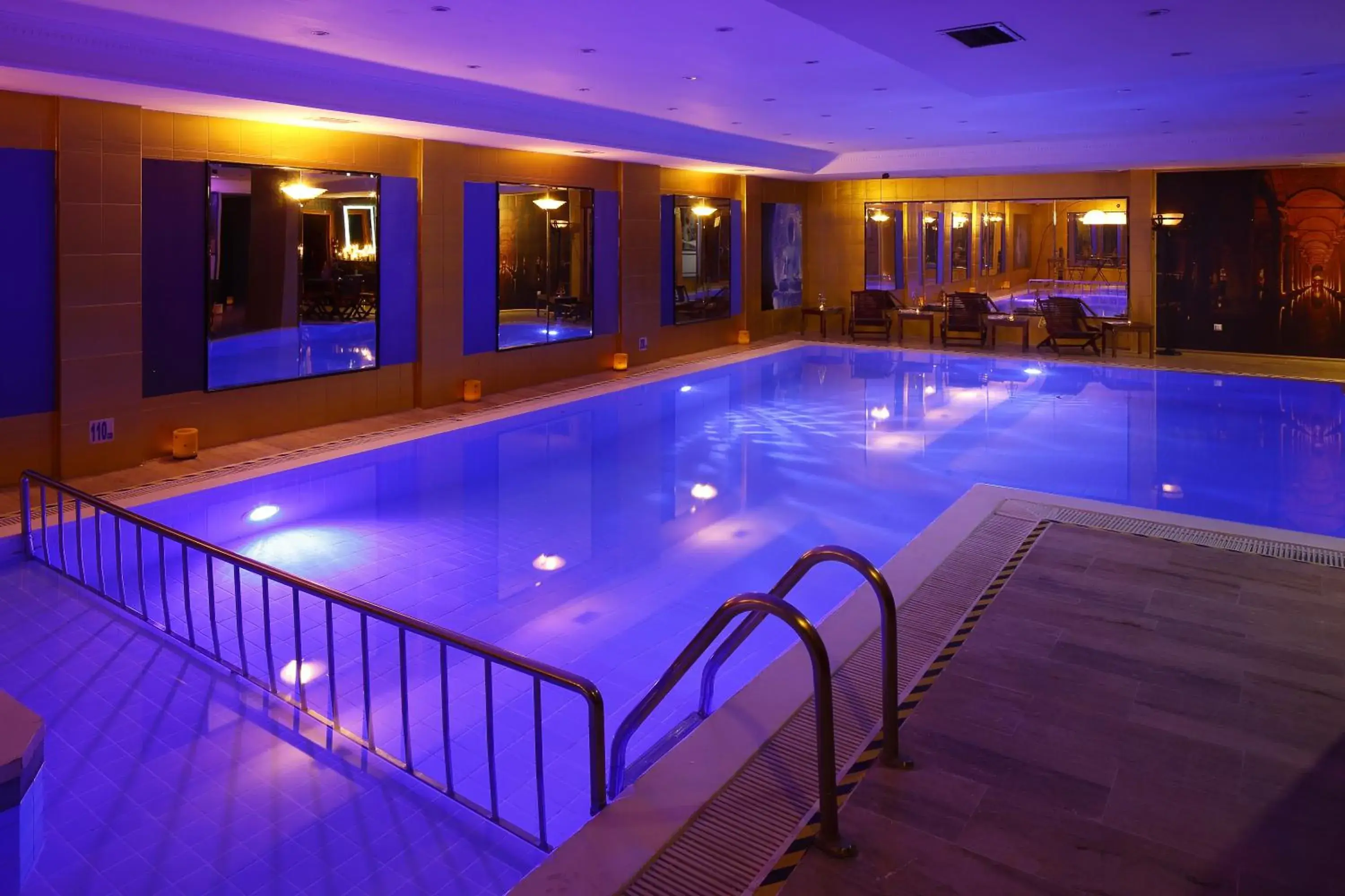 Swimming Pool in Grand Hotel Halic