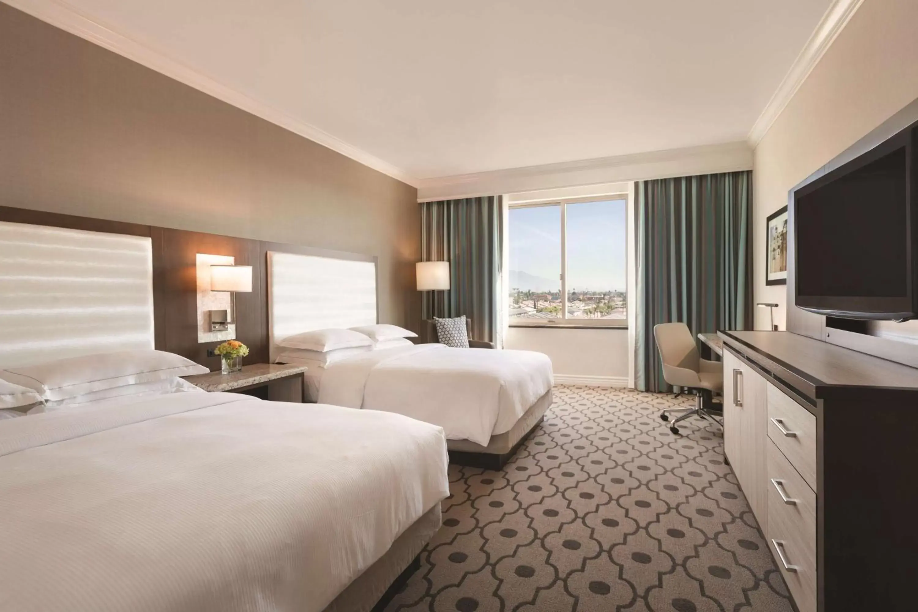 Bedroom, Bed in Hilton Los Angeles/San Gabriel Bedroom, Bed in Hilton Los Angeles/San Gabriel