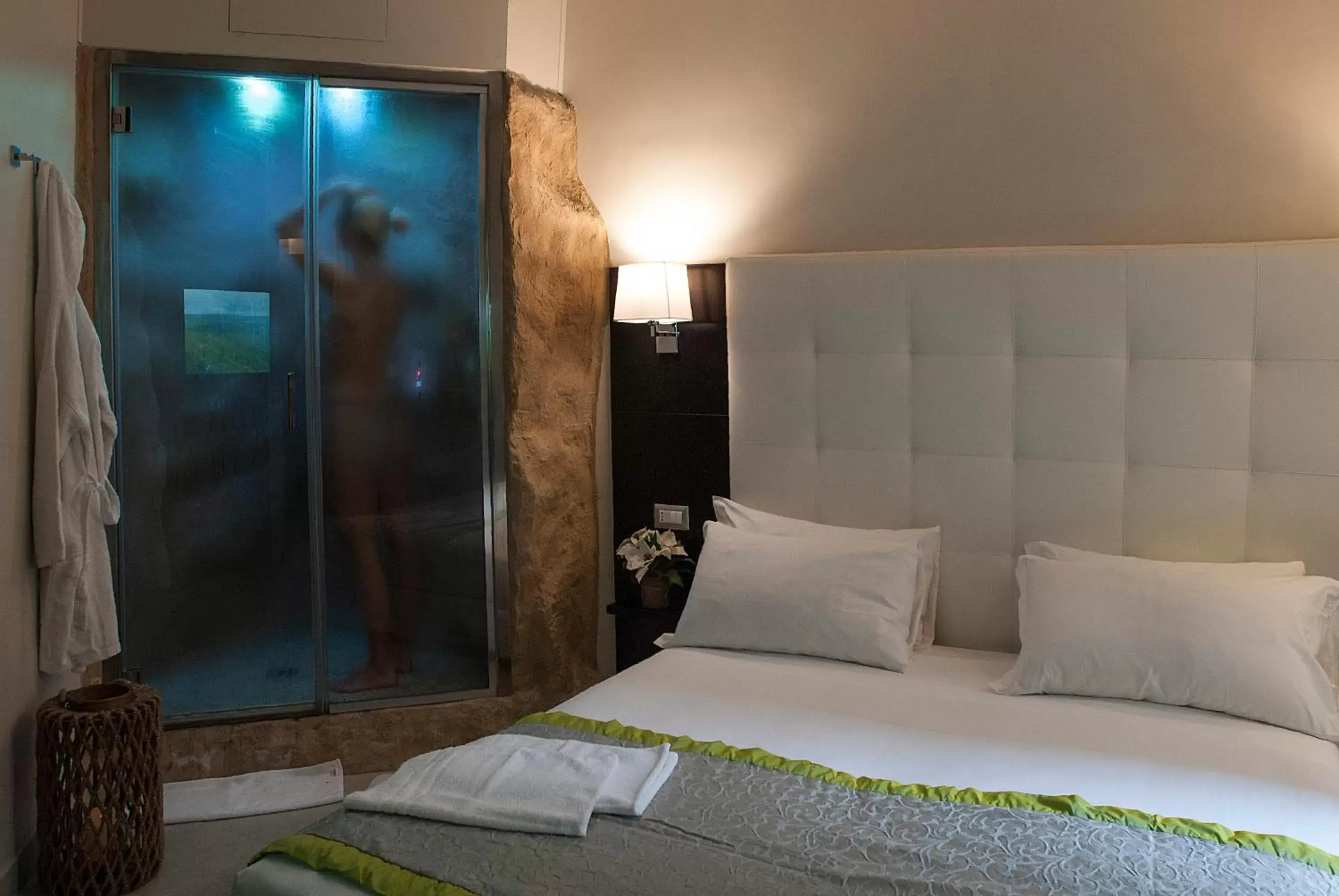 Double or Twin Room in Roman Holidays Boutique Hotel Double or Twin Room in Roman Holidays Boutique Hotel