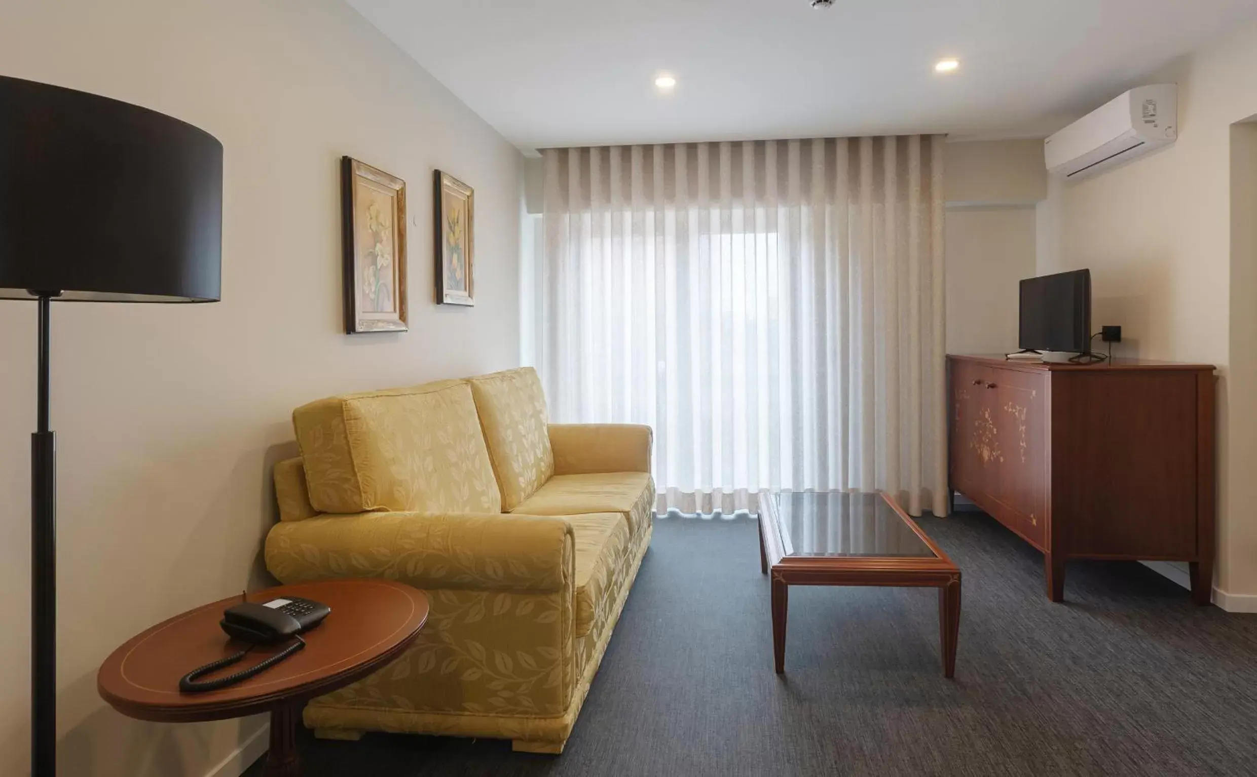 Living room, Seating Area in Hotel Afonso V