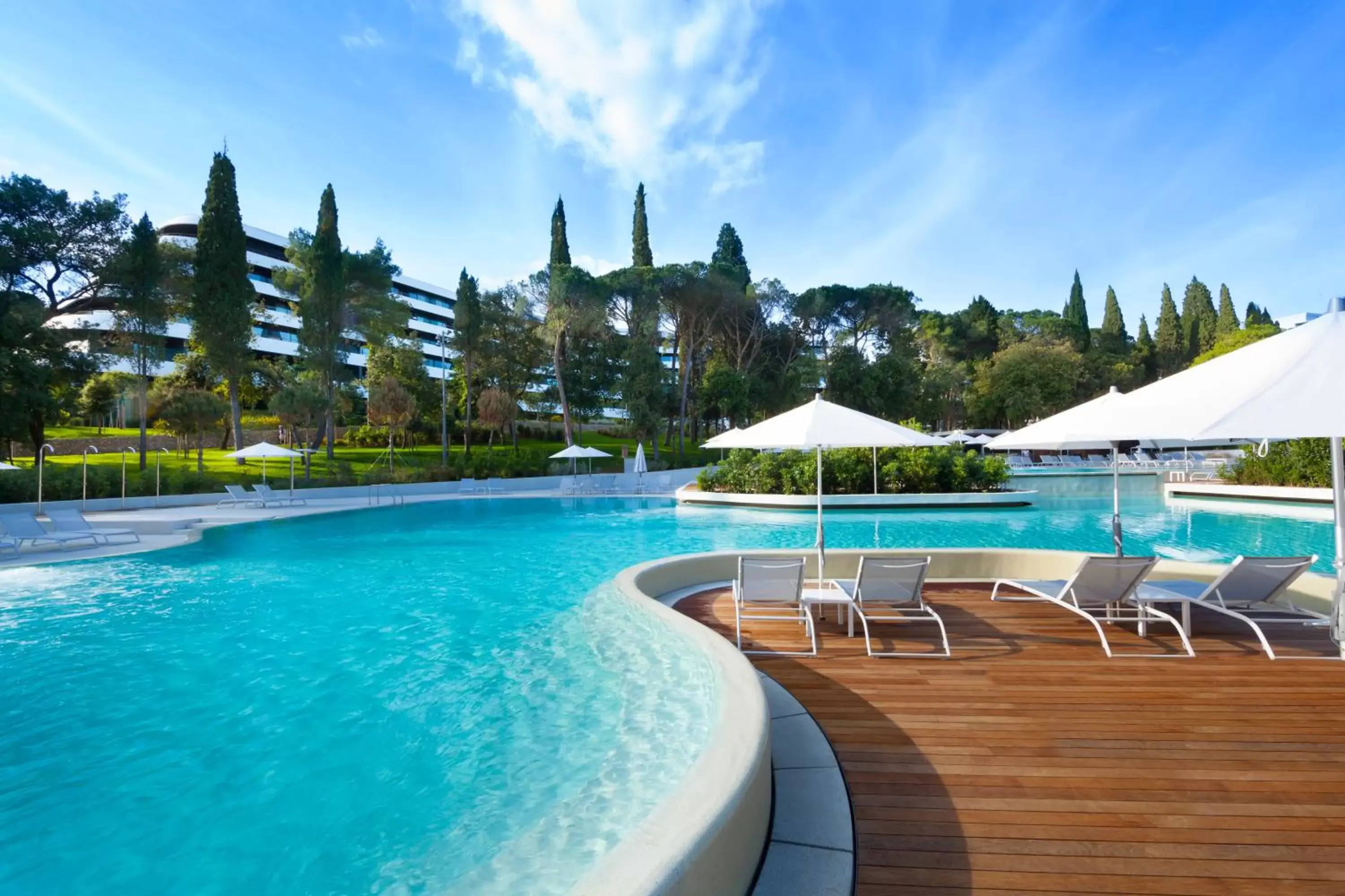 Facade/entrance, Swimming Pool in Lone Hotel by Maistra Collection