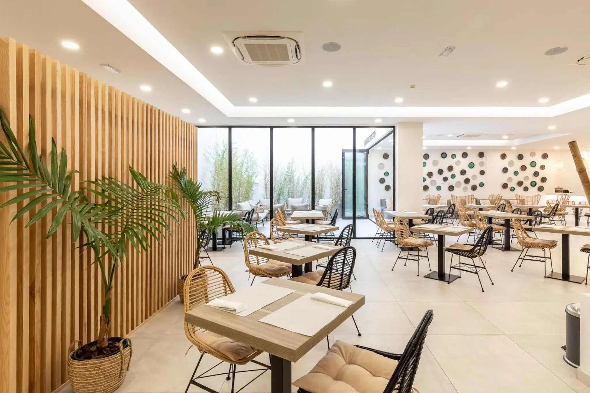 Breakfast, Restaurant/Places to Eat in Pure Formosa Concept Hotel