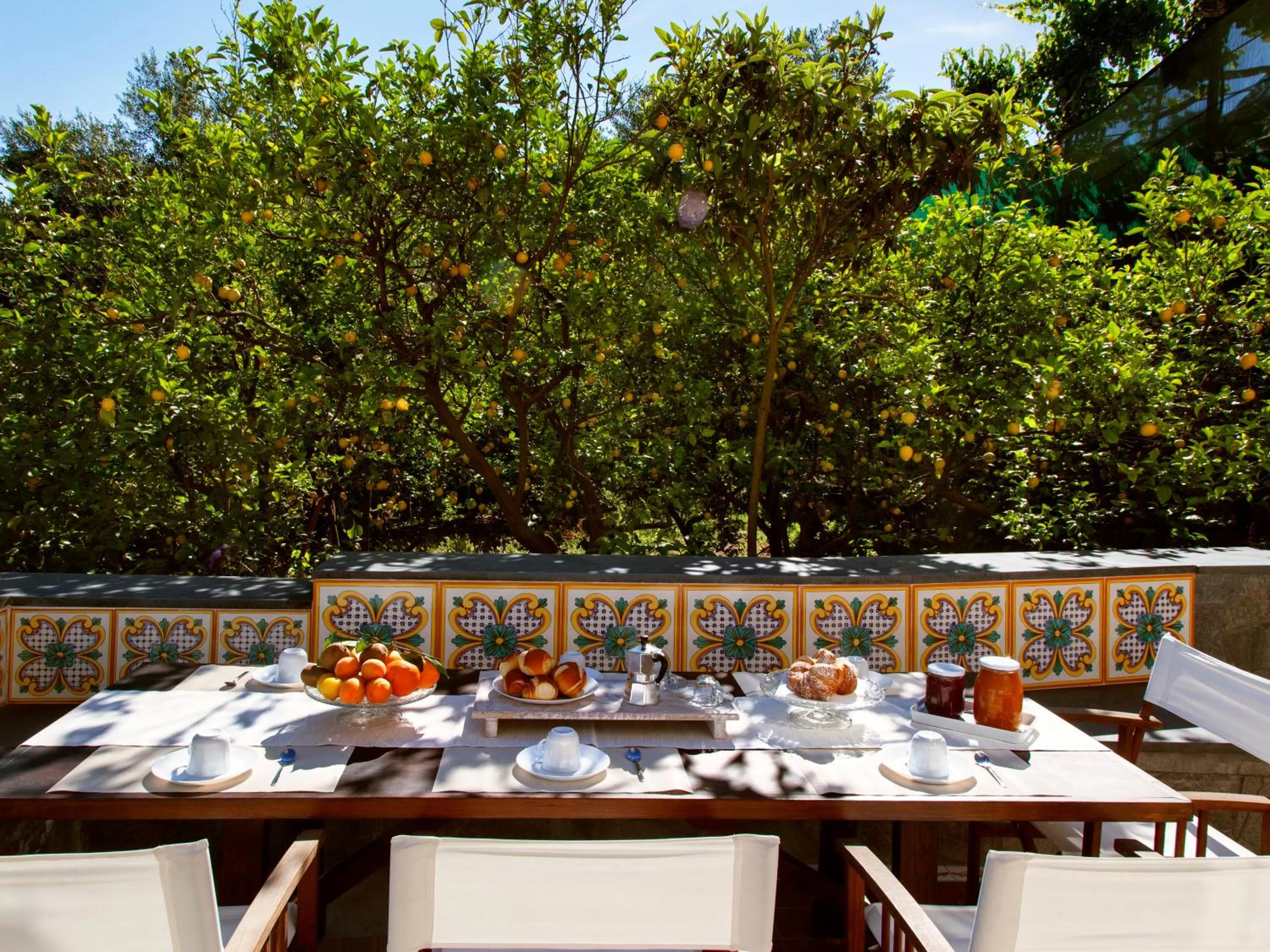 Property building in Antonio Massa Lubrense