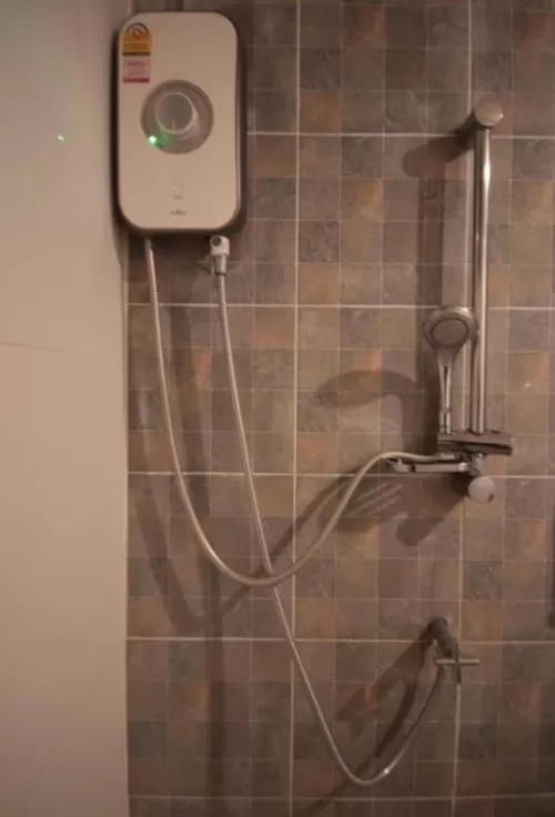 Shower in The Morning mini house aonang