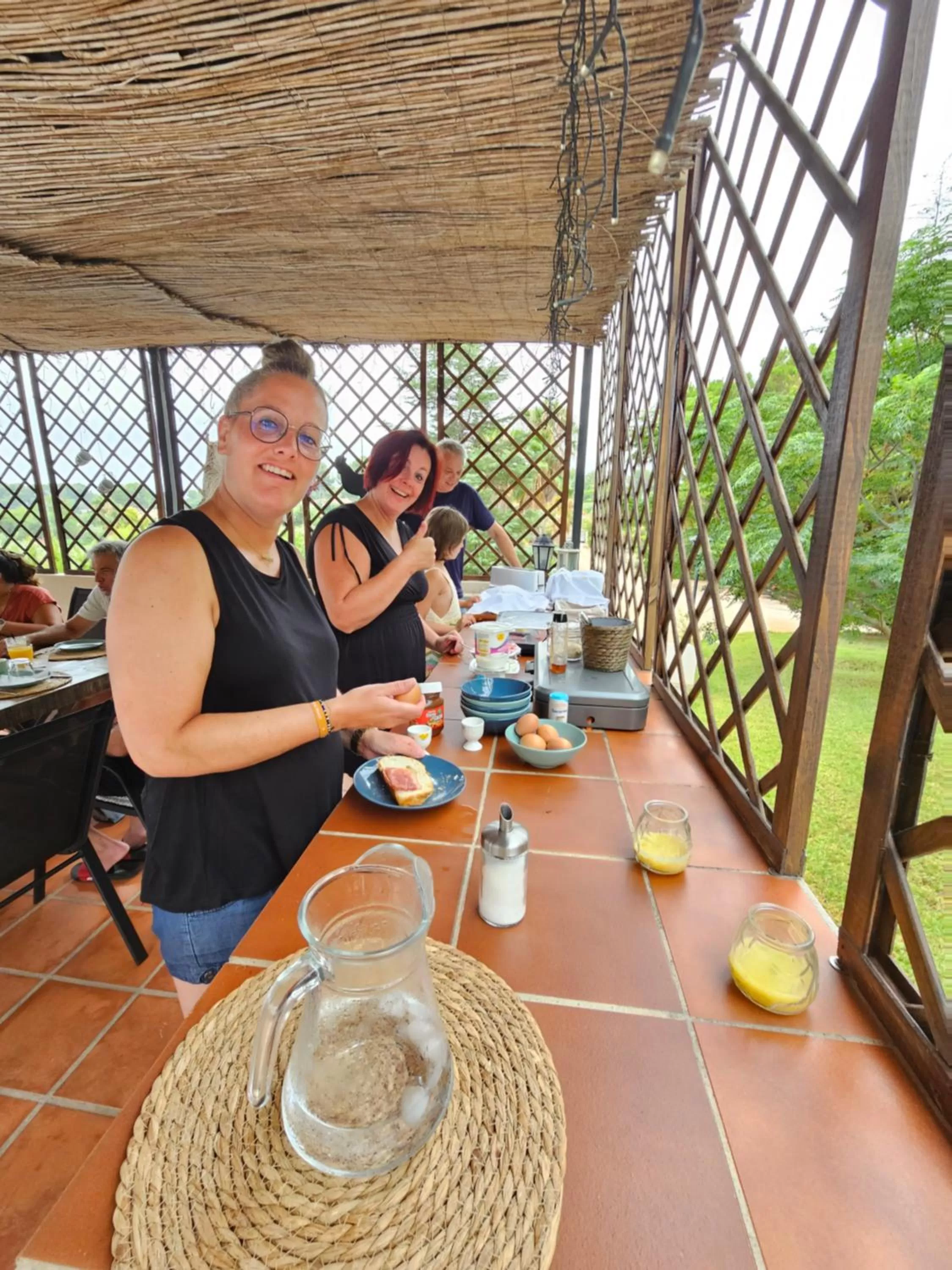 Restaurant/Places to Eat in Finca la Yuca