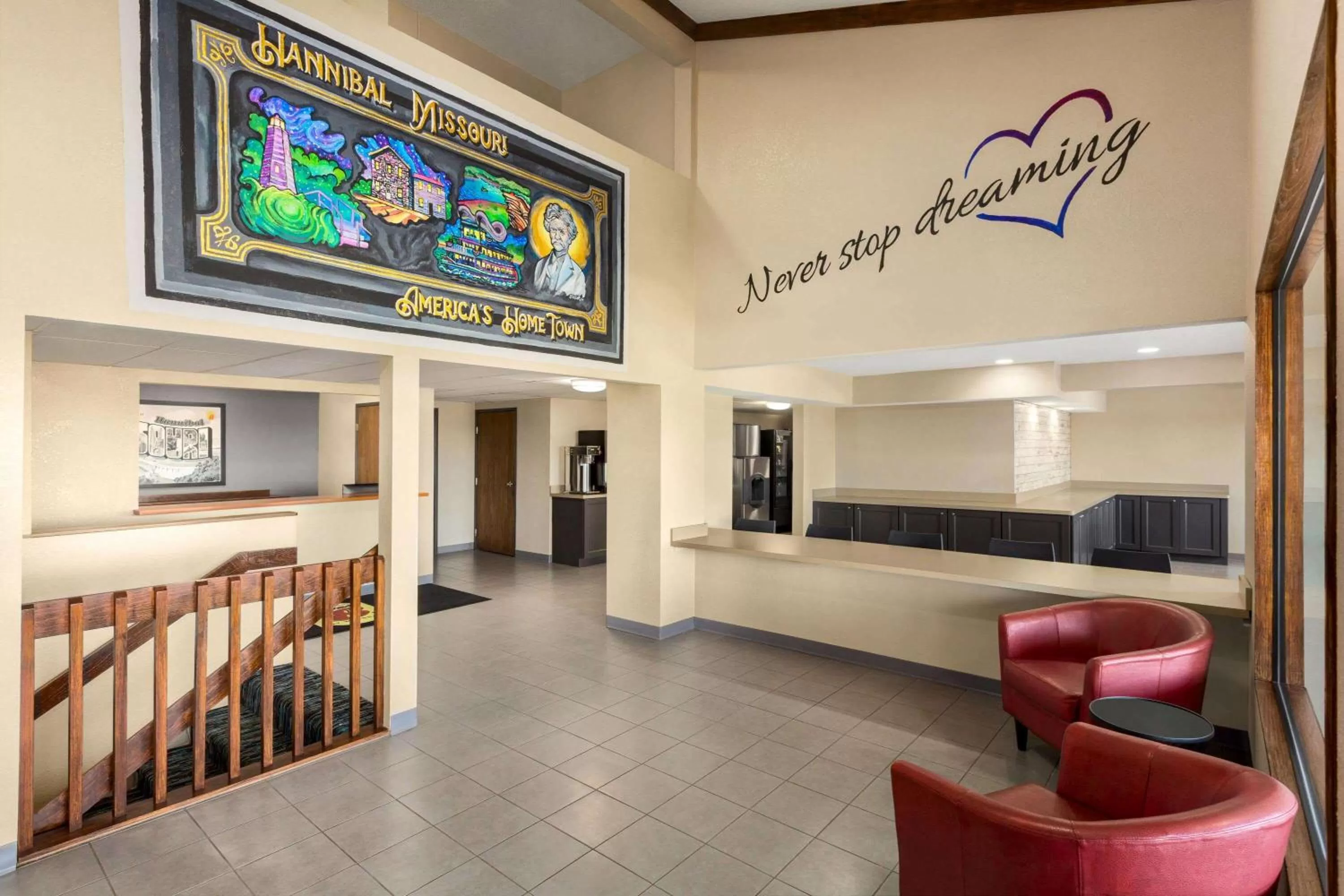 Lobby or reception in Super 8 by Wyndham Hannibal