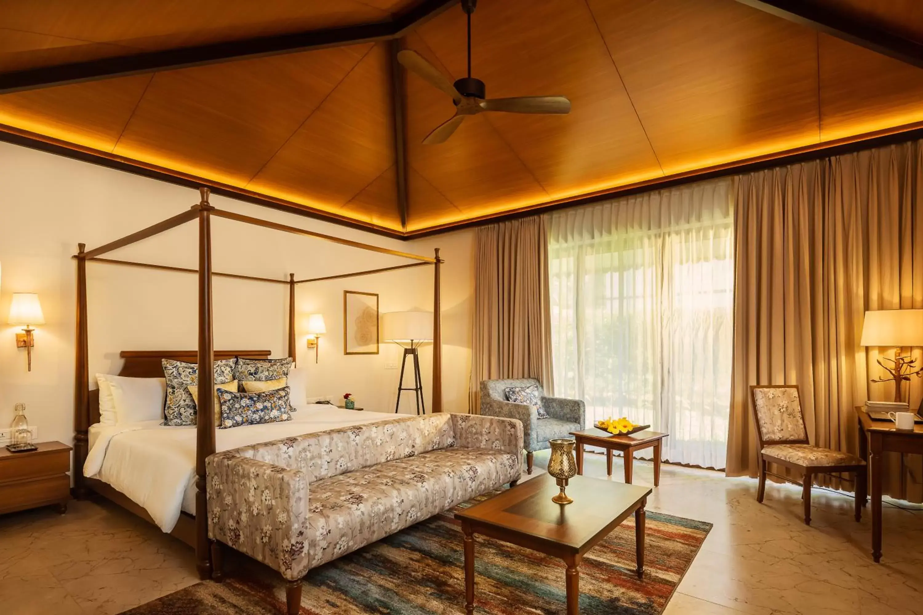 Deluxe Double Room with Bath in Gamyam Beach Resort Deluxe Double Room with Bath in Gamyam Beach Resort