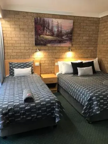 Bedroom, Bed in Muswellbrook Motor Inn