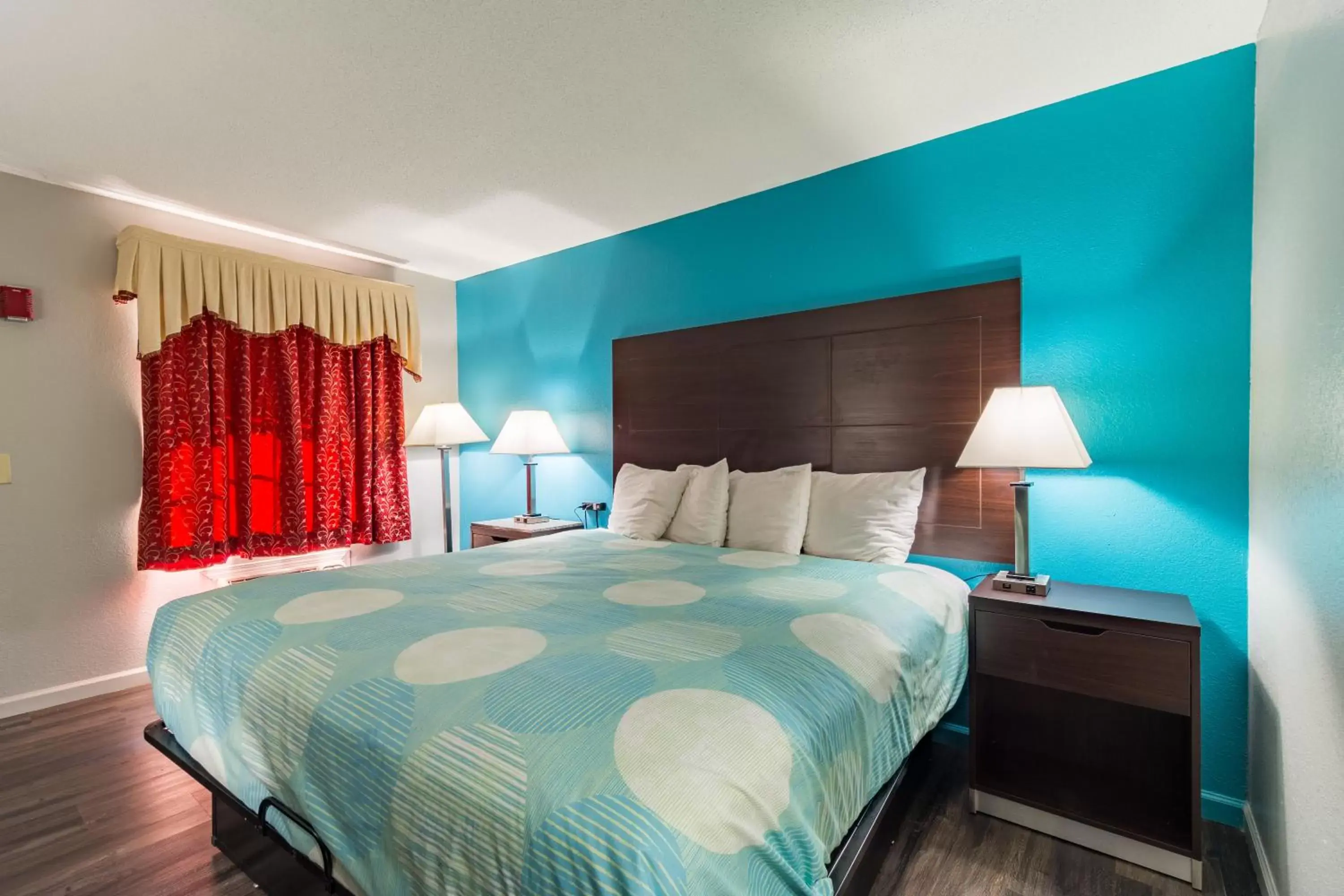 Bed in Carolina Lodge Bed in Carolina Lodge