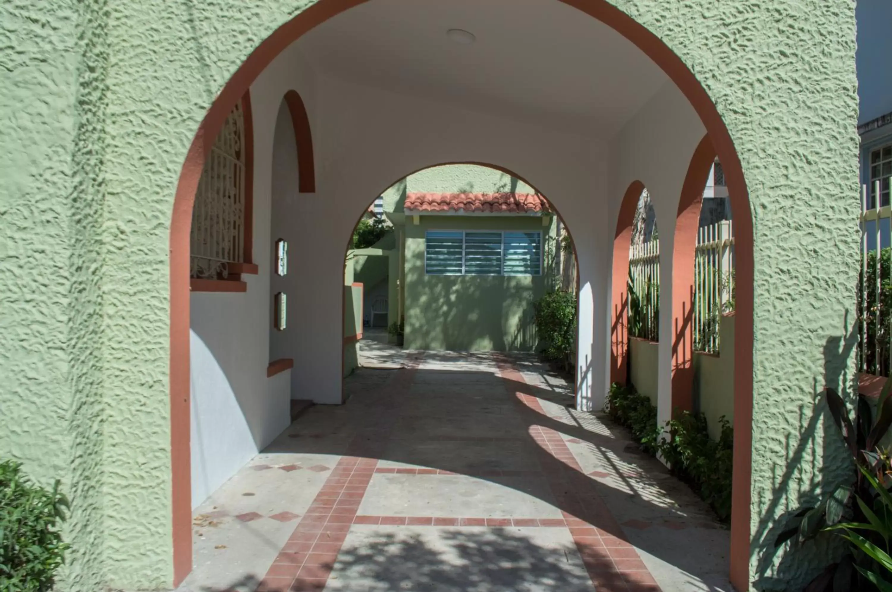 Facade/entrance in Casa Isabel B&B