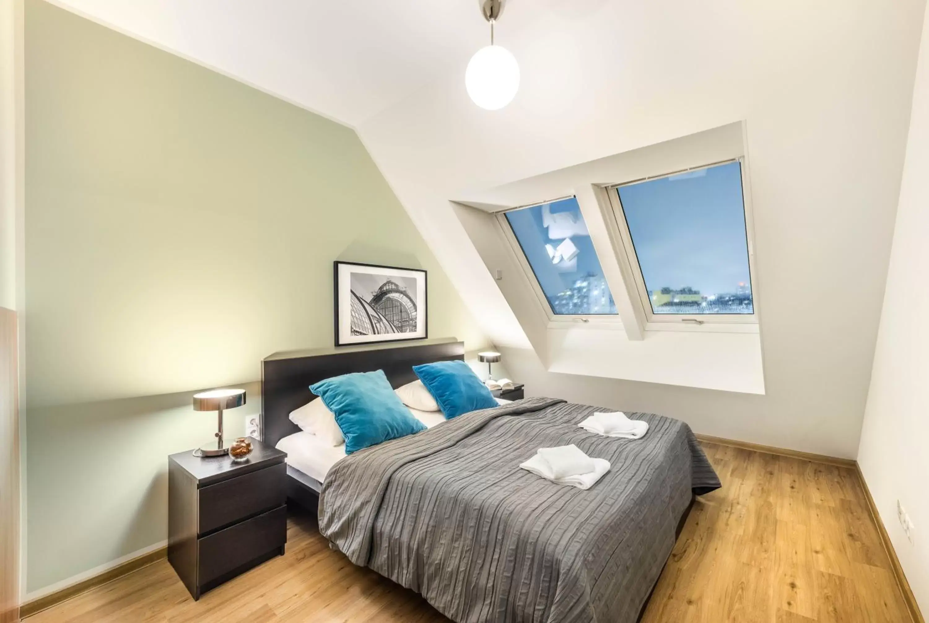 Bedroom, Bed in Jimmy's Apartments Lory Bedroom, Bed in Jimmy's Apartments Lory