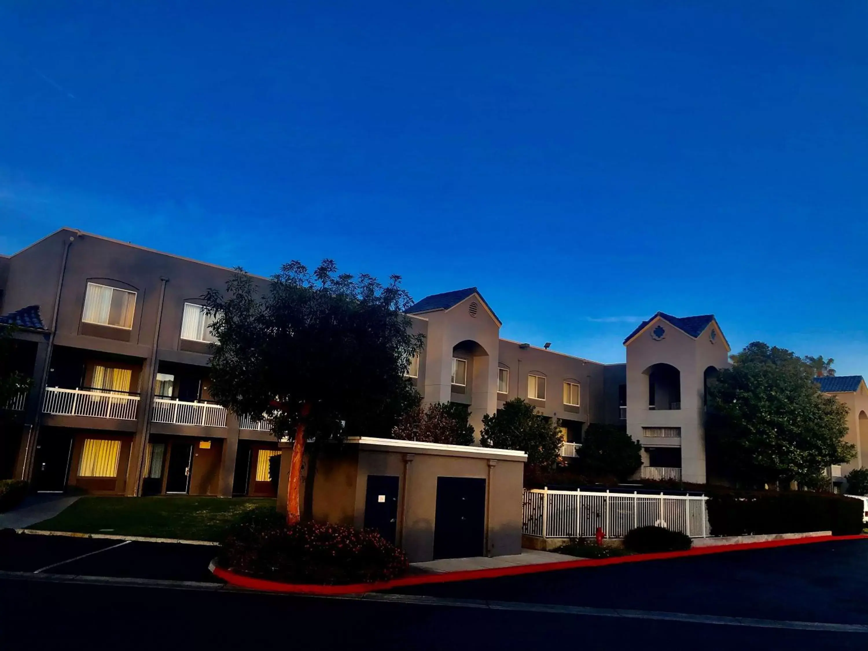 Property building in SureStay Hotel by Best Western Ontario Airport Property building in SureStay Hotel by Best Western Ontario Airport