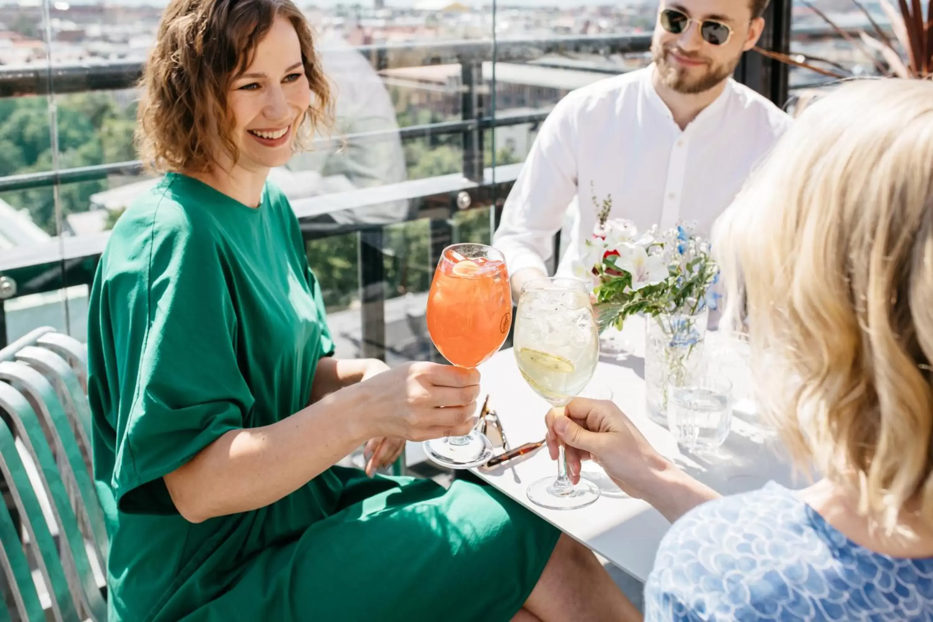 Balcony/Terrace, Guests in Solo Sokos Hotel Torni Helsinki