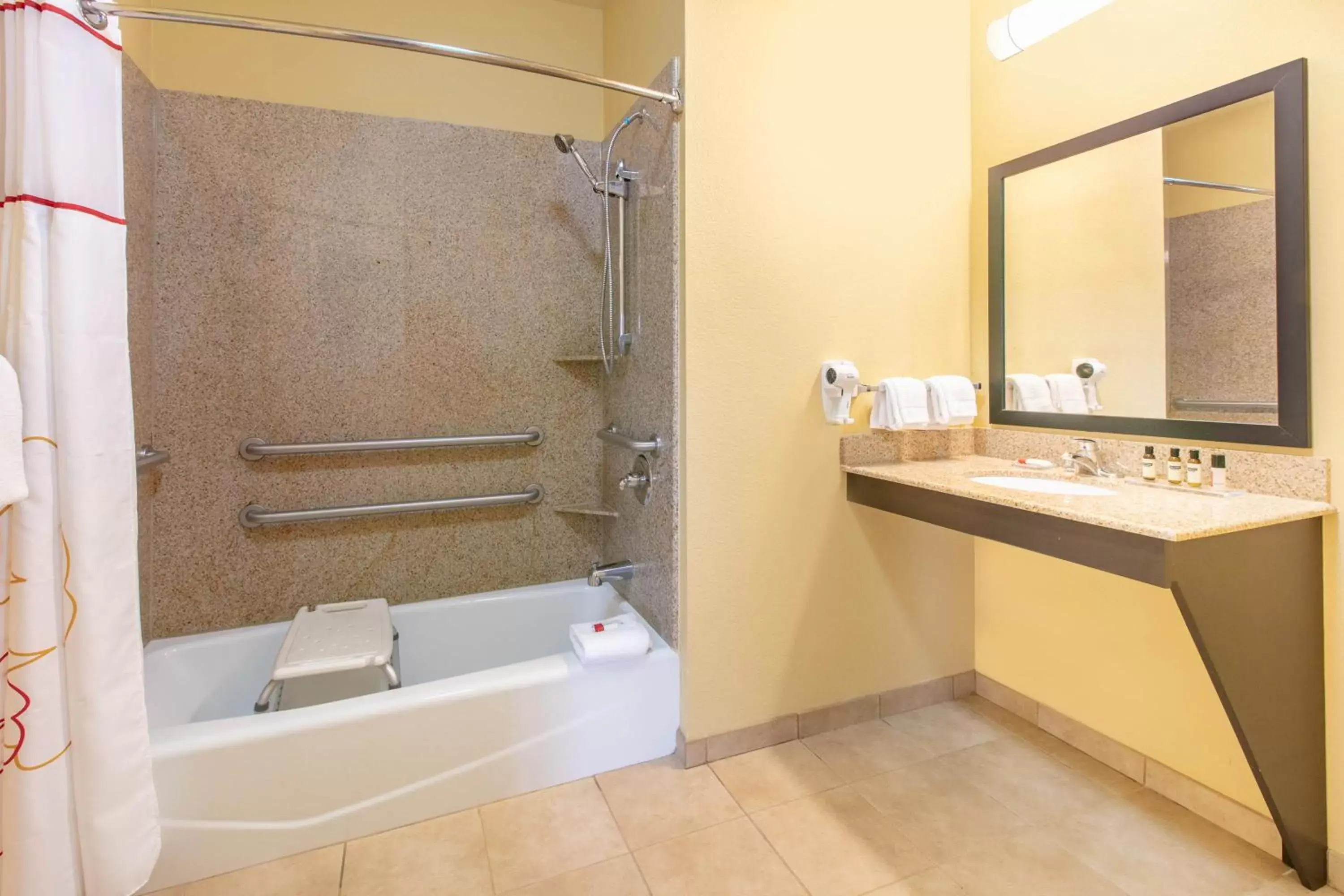 Shower, Bathroom in Hawthorn Suites by Wyndham Longview