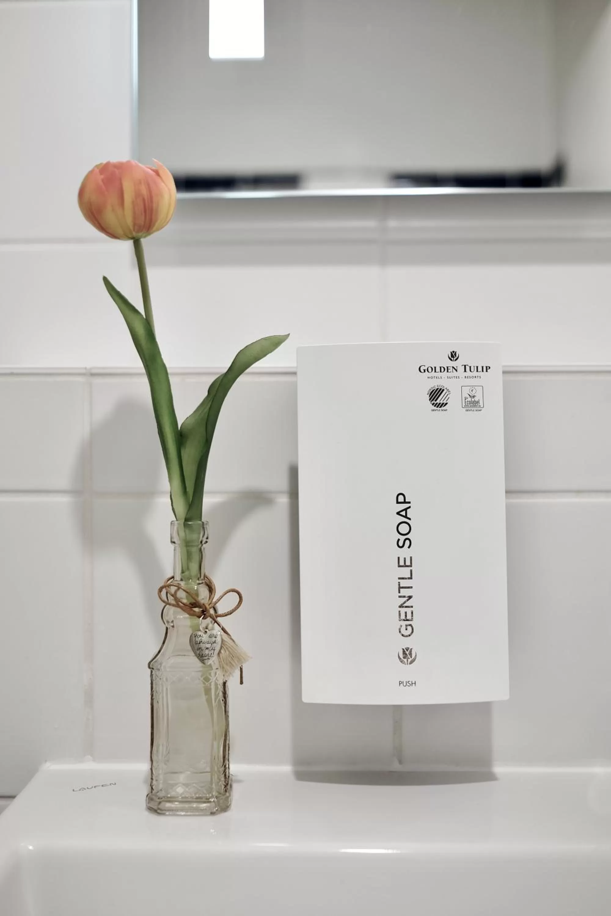 Staff in Tulip Inn Frankfurt Airport