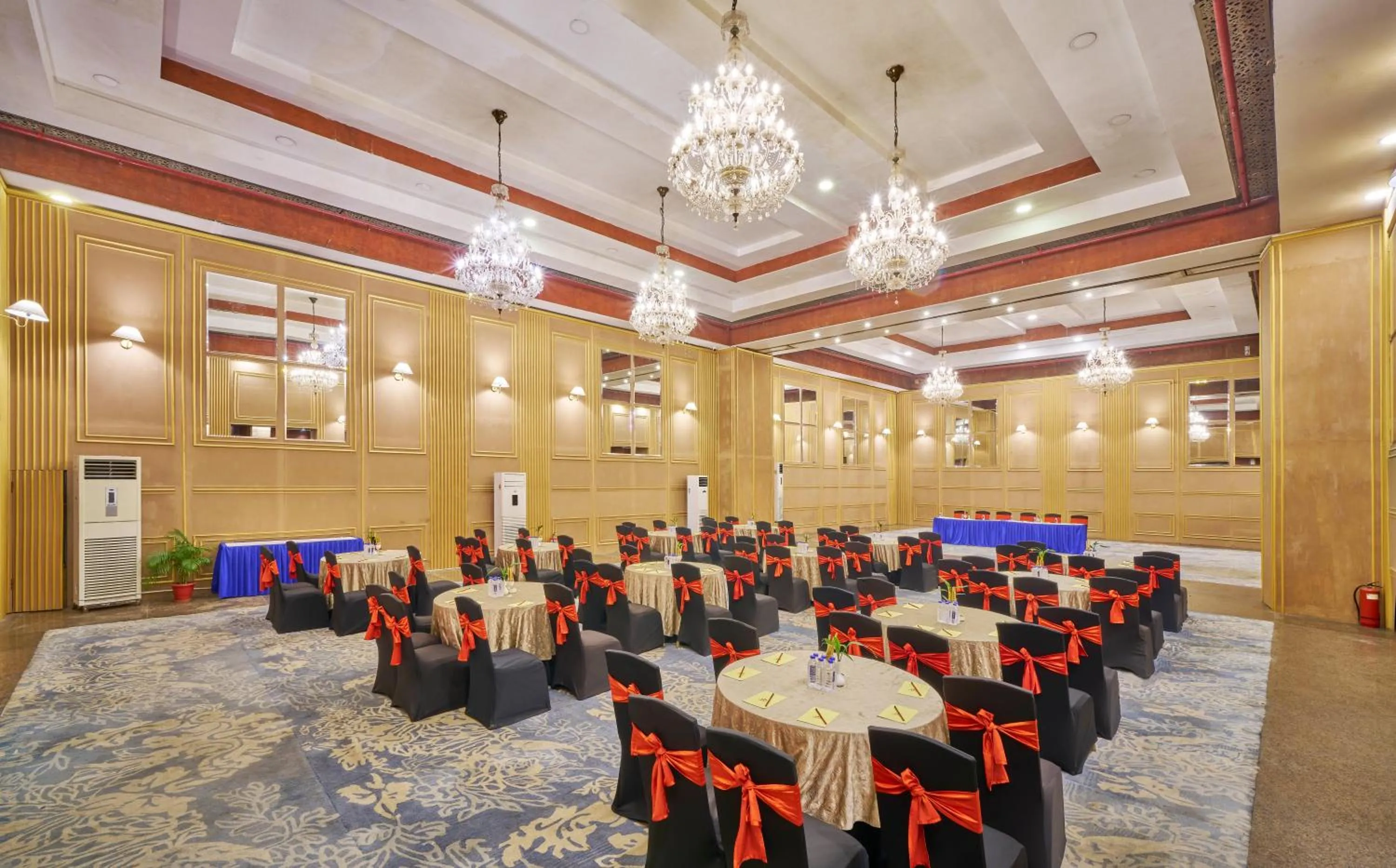 Banquet/Function facilities in Hotel Hindusthan International, Bhubaneswar