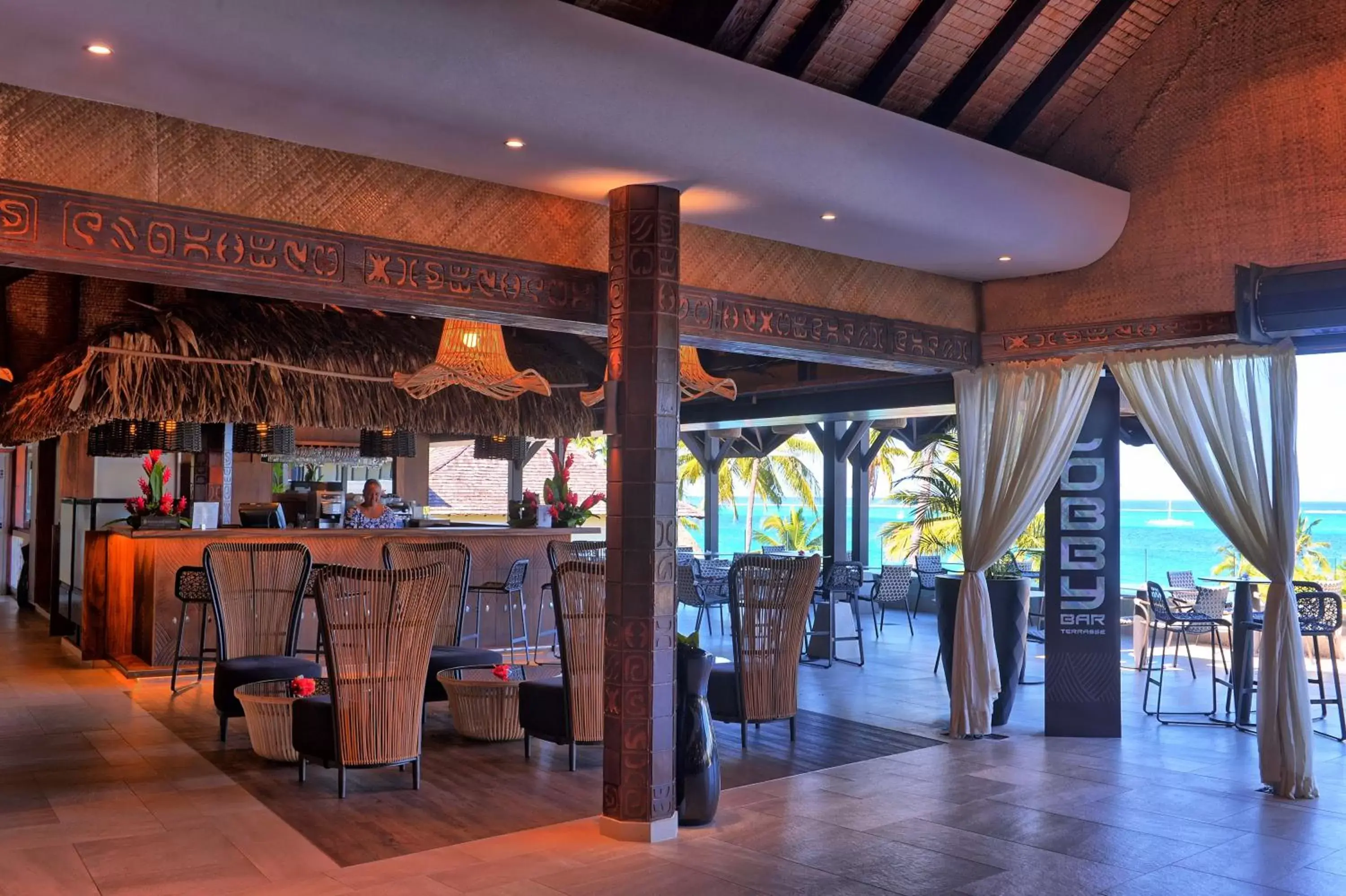 Lounge or bar in InterContinental Tahiti Resort & Spa by IHG Lounge or bar in InterContinental Tahiti Resort & Spa by IHG