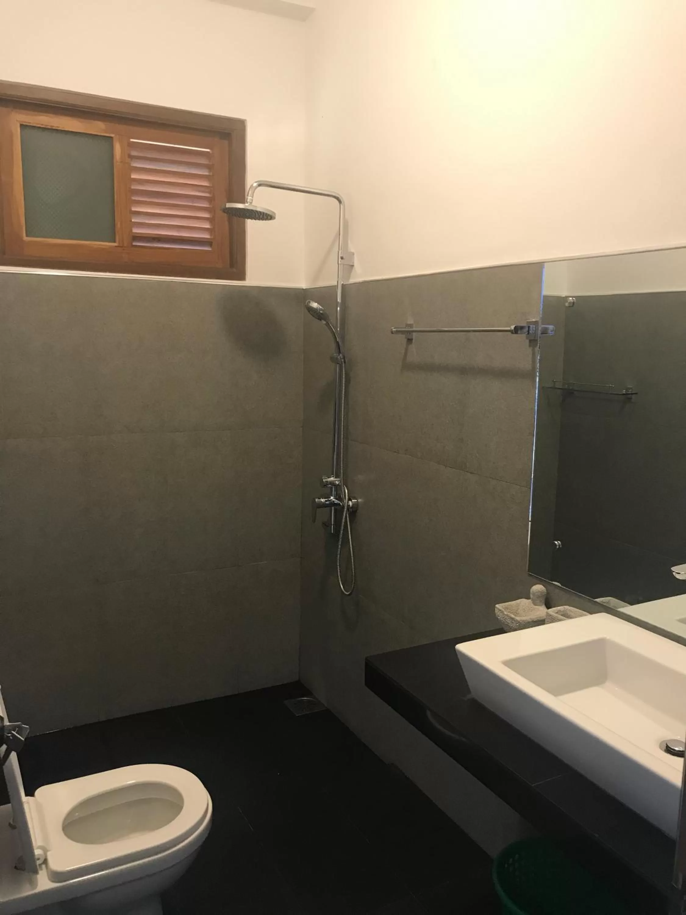 Bathroom in Raveena Guest House