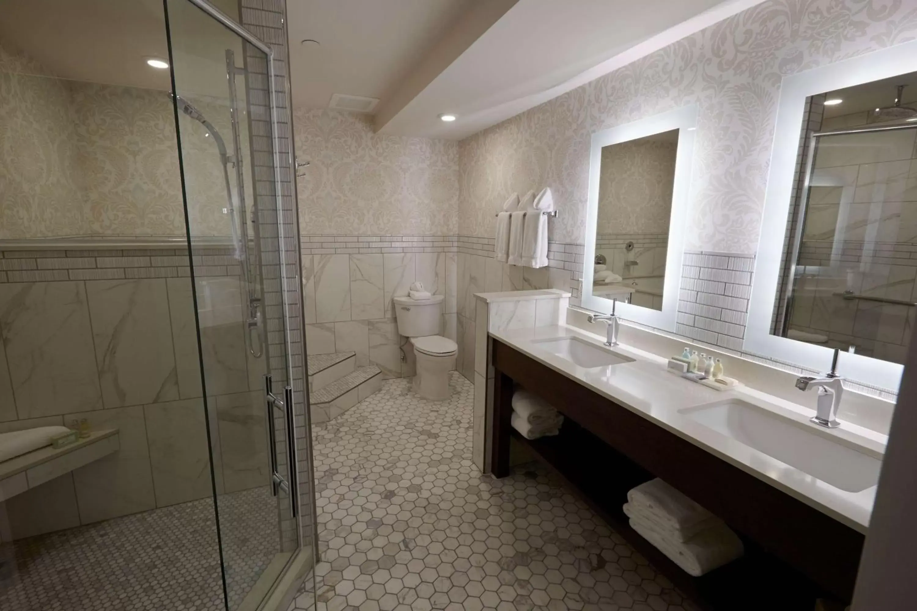 Bathroom in Best Western Premier Park Hotel
