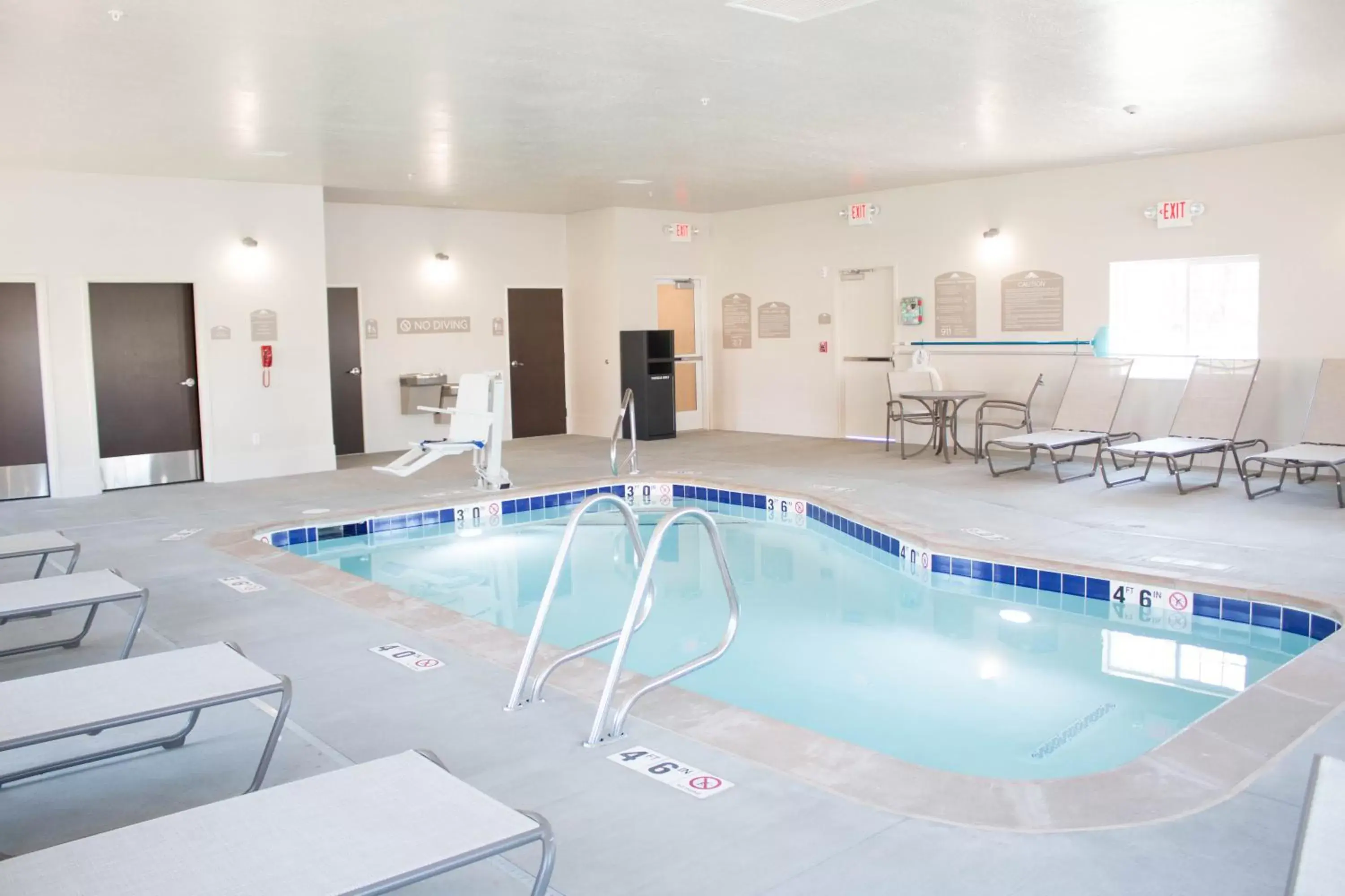 Swimming Pool in Microtel Inn & Suites by Wyndham Springville