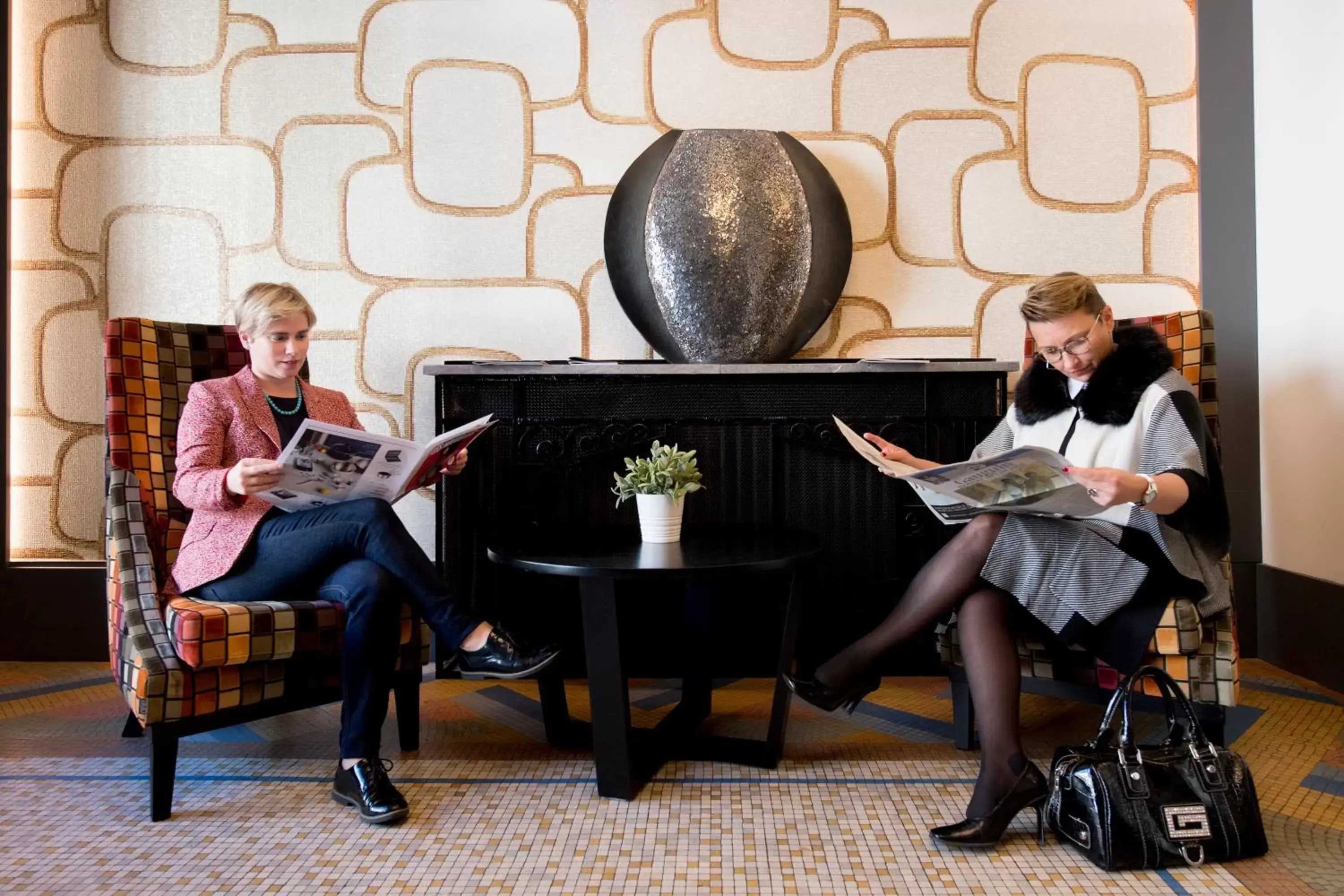 Lobby or reception, Guests in Hôtel Mercure Rodez Cathédrale