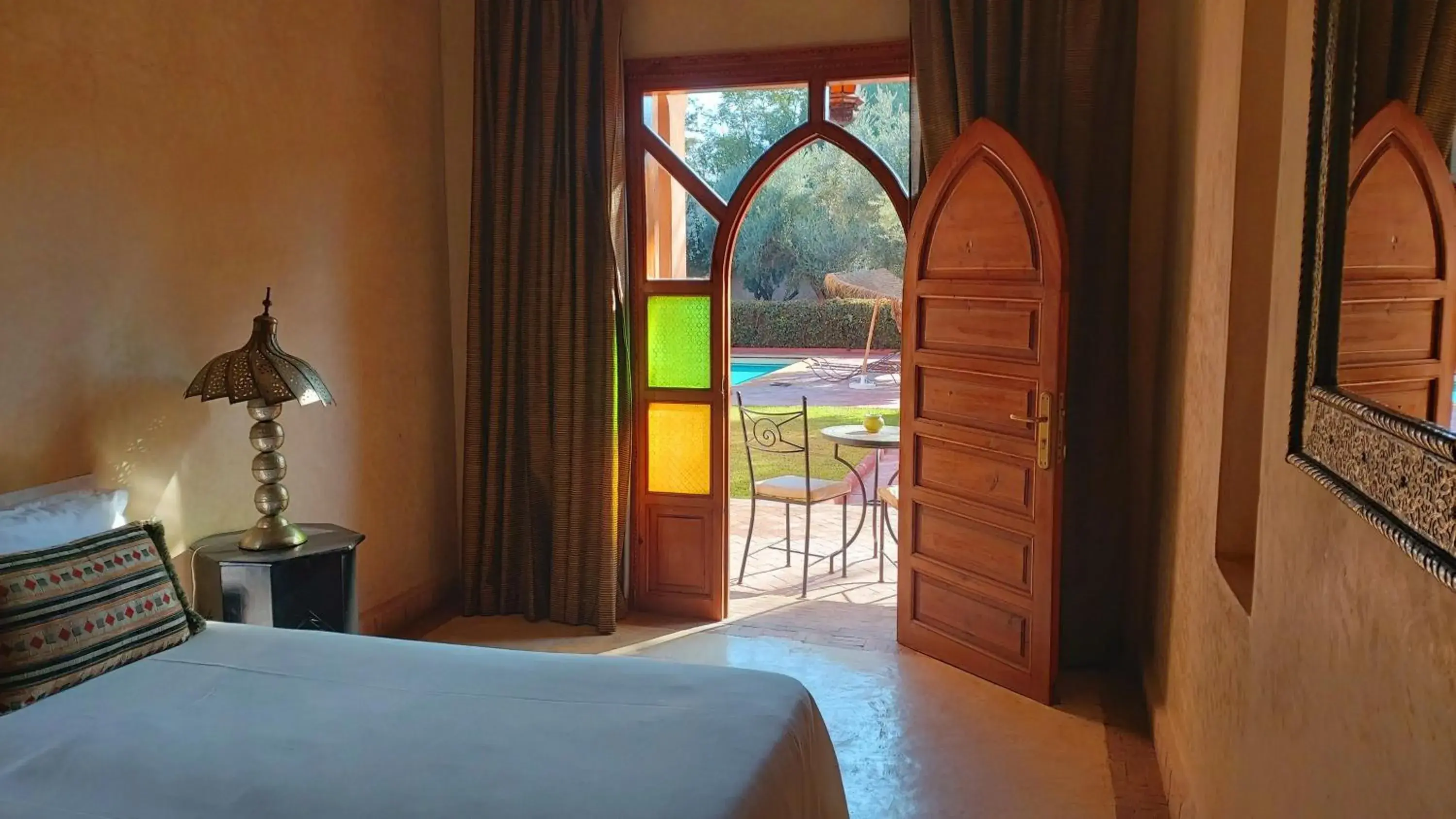 Bedroom, Bed in La Maison Des Oliviers