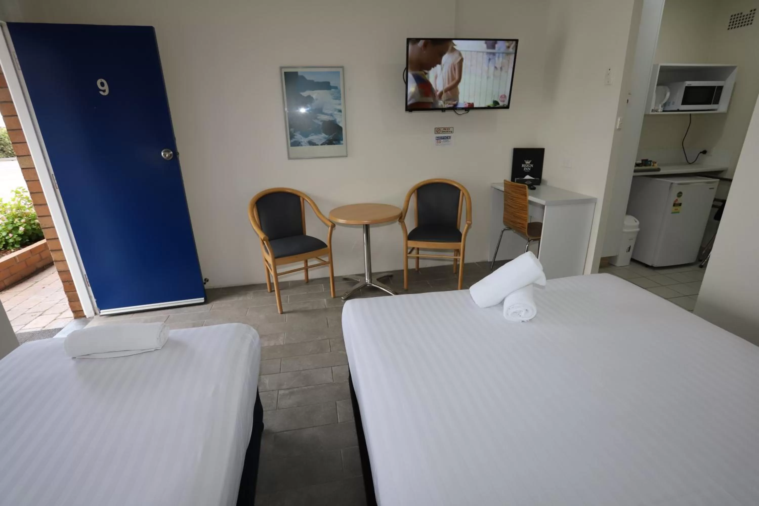 Bed in Reign Inn Newcastle