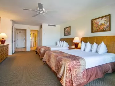 Bed in Kaanapali Maui at the Eldorado by OUTRIGGER
