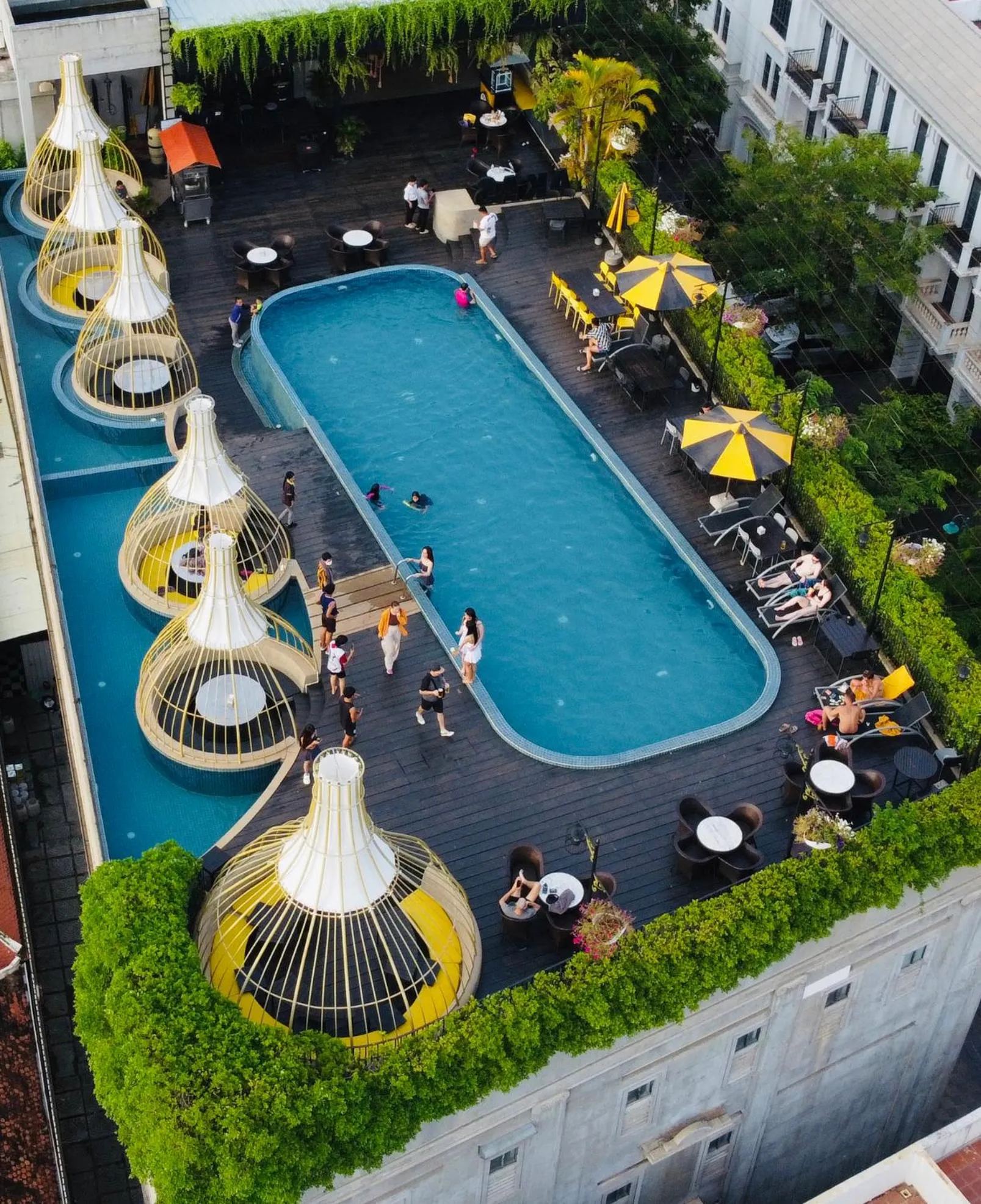 The Twizt - Lifestyle Hostel & Hotel