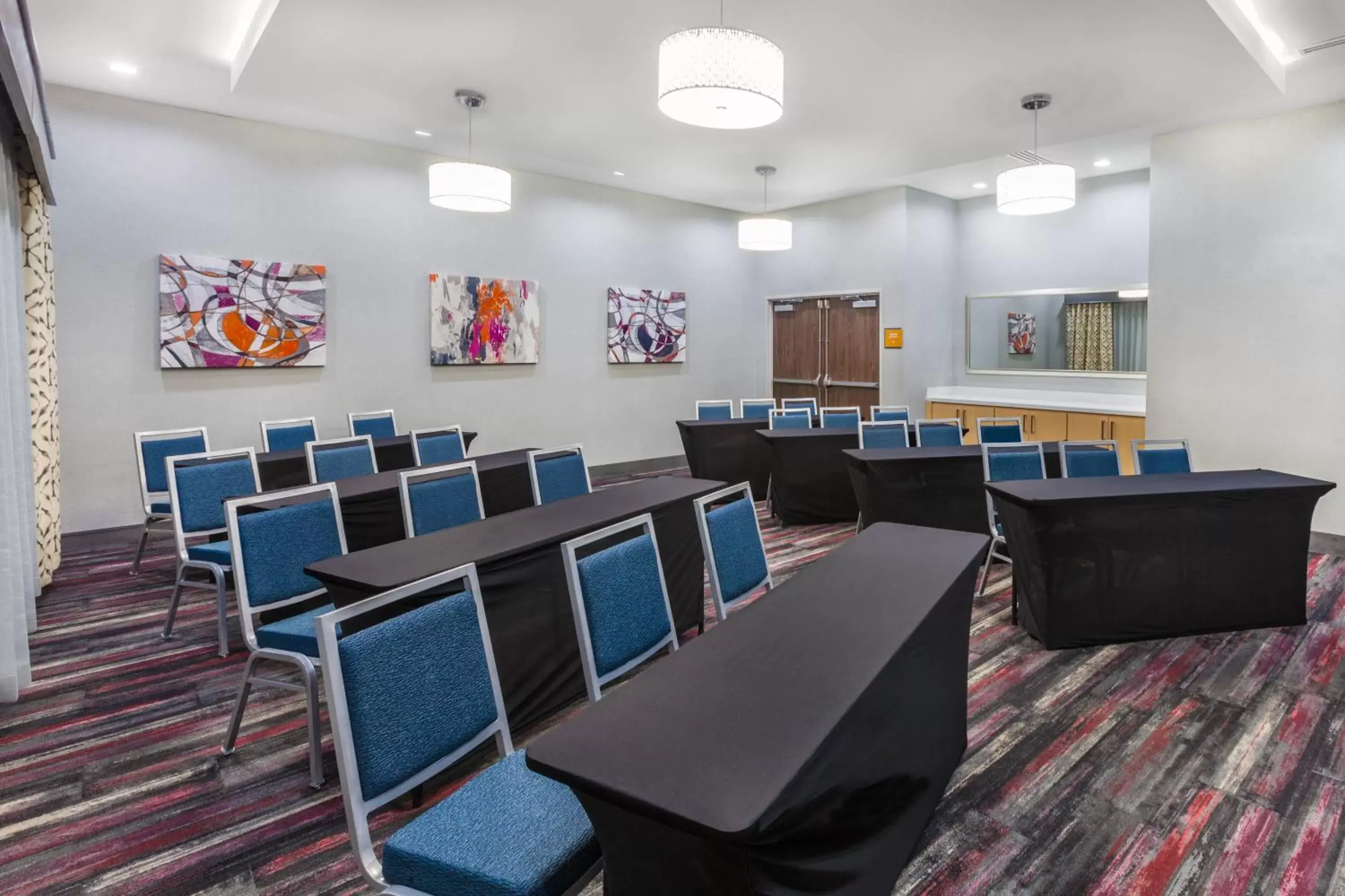 Meeting/conference room in La Quinta by Wyndham Houston East at Sheldon Rd