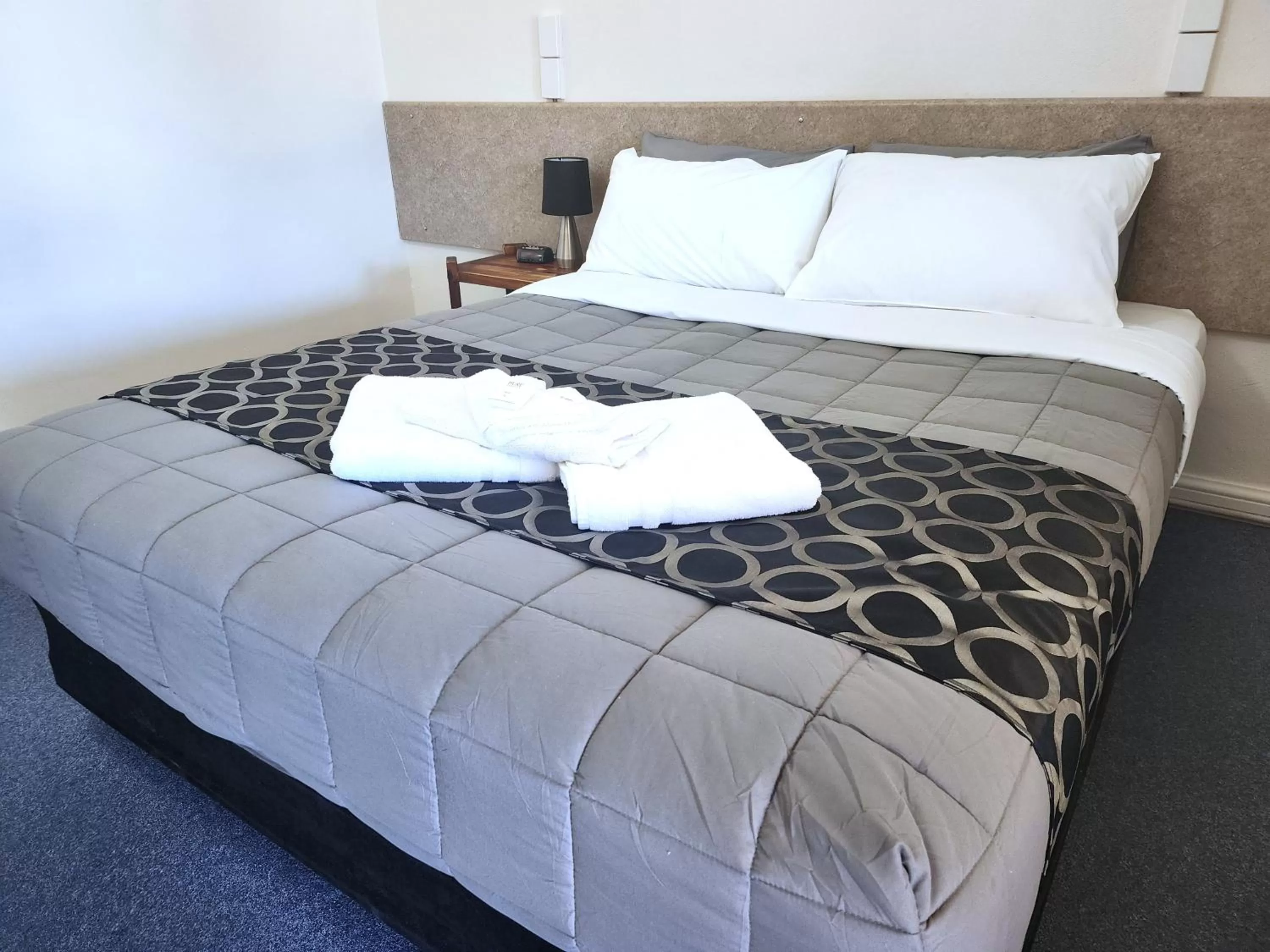 Bed in Nanango Star Motel