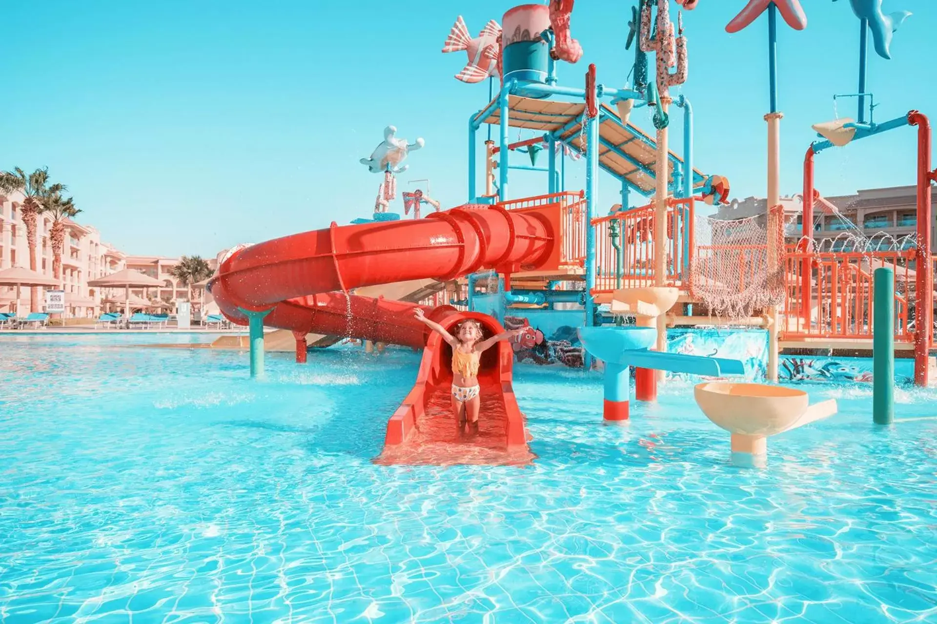 Aqua park, Water Park in Pickalbatros White Beach Resort - Hurghada