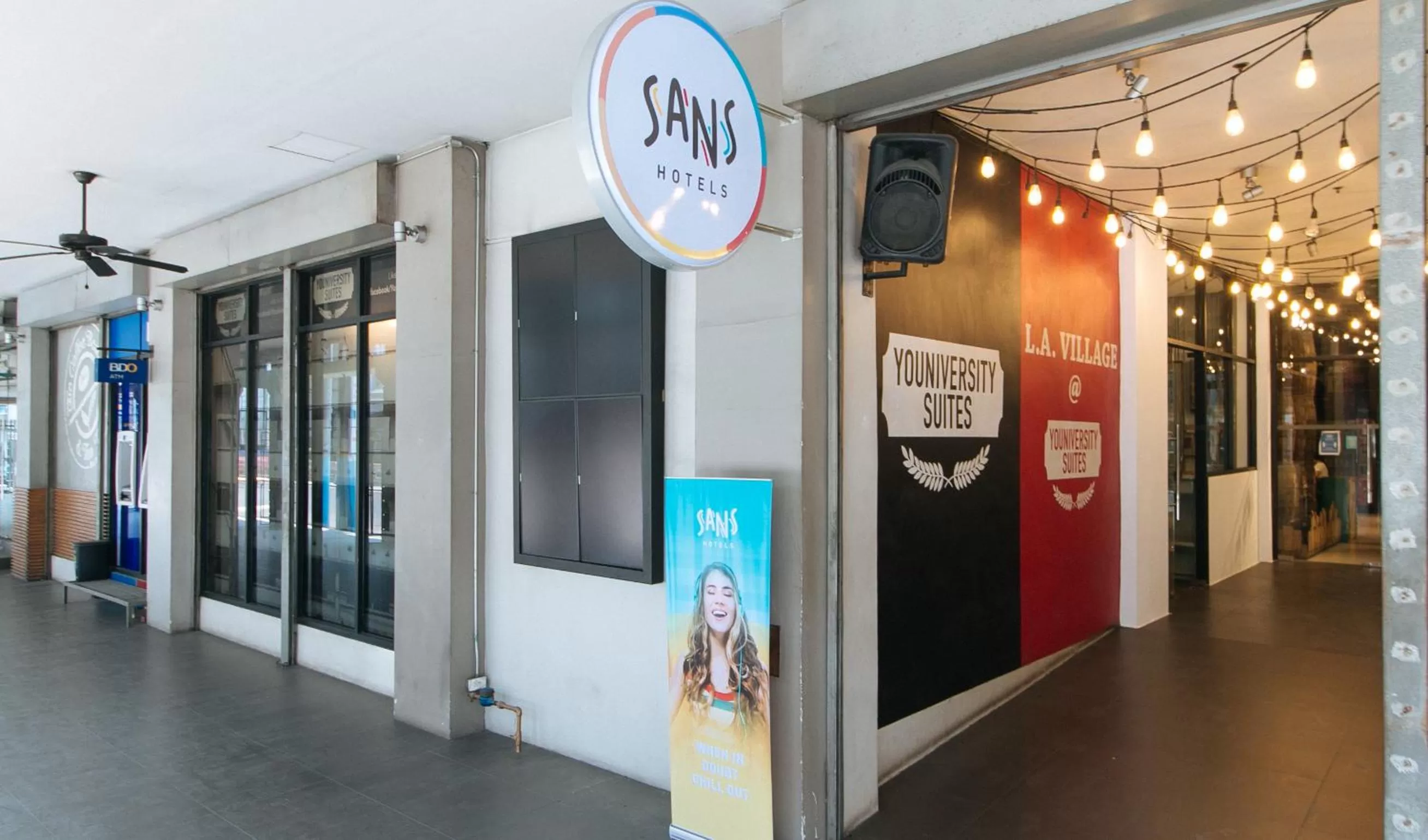 Facade/entrance in Sans Hotel Laperal Manila