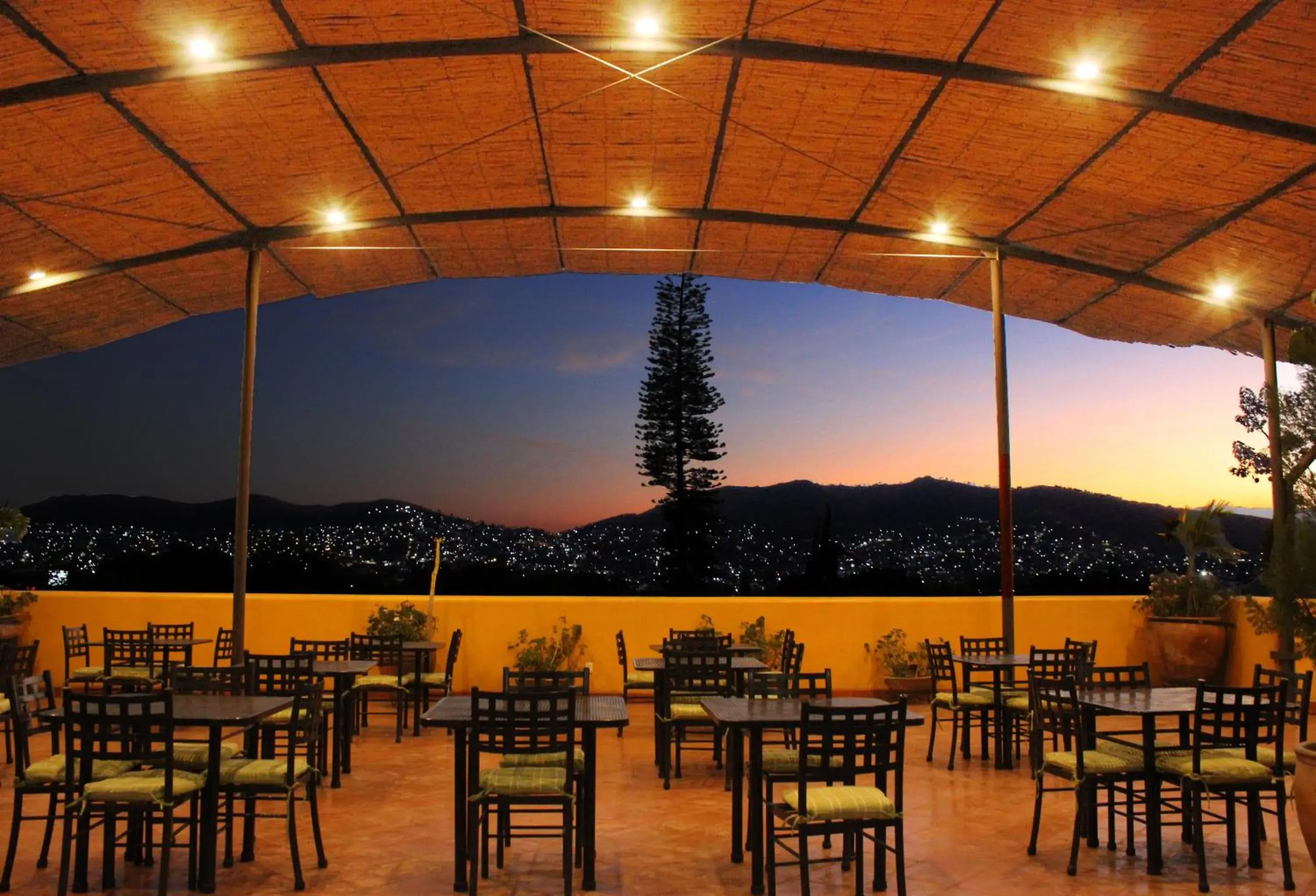 Natural landscape, Restaurant/Places to Eat in Hotel Antiguo Fortin
