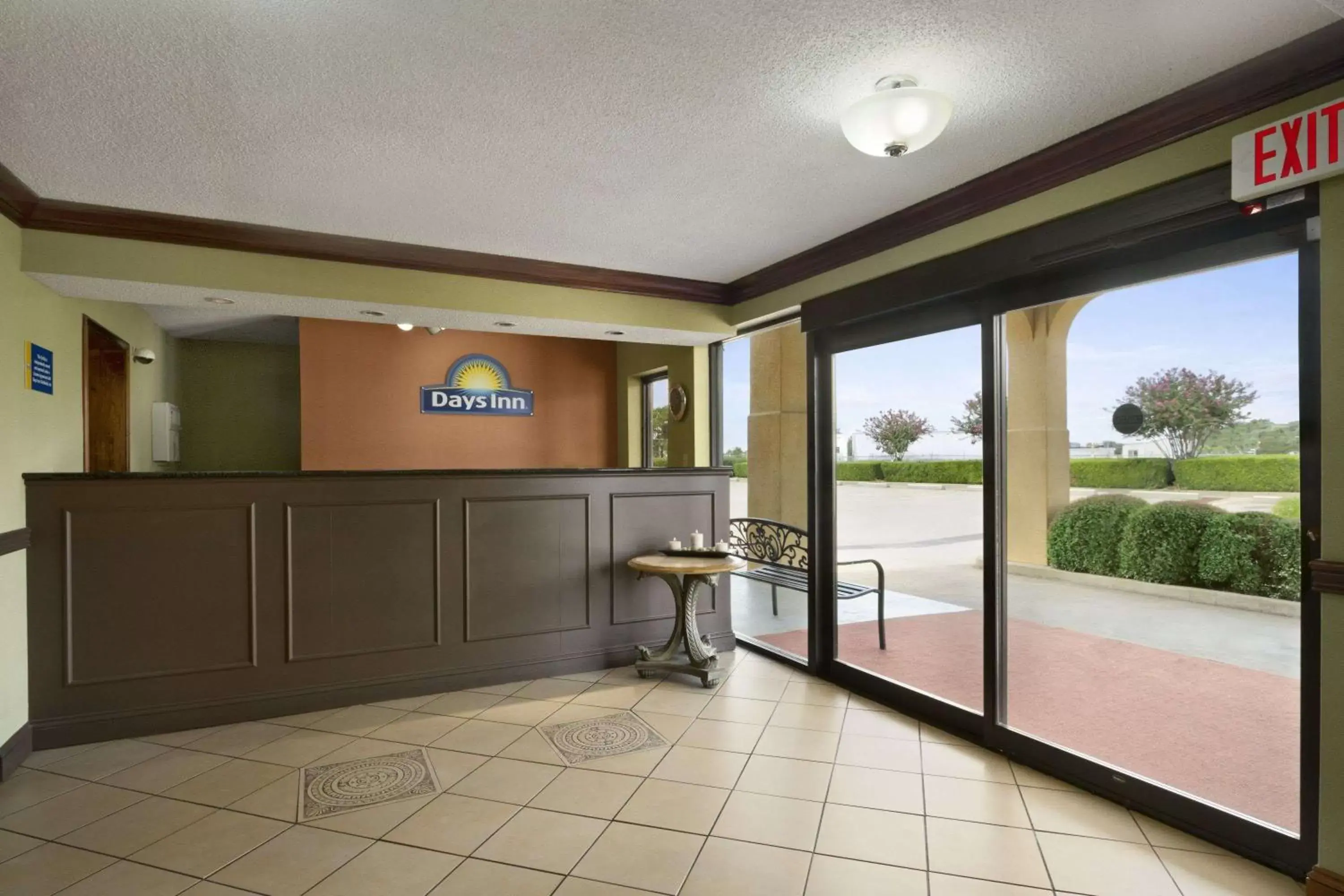 Lobby or reception in Days Inn by Wyndham Southaven MS