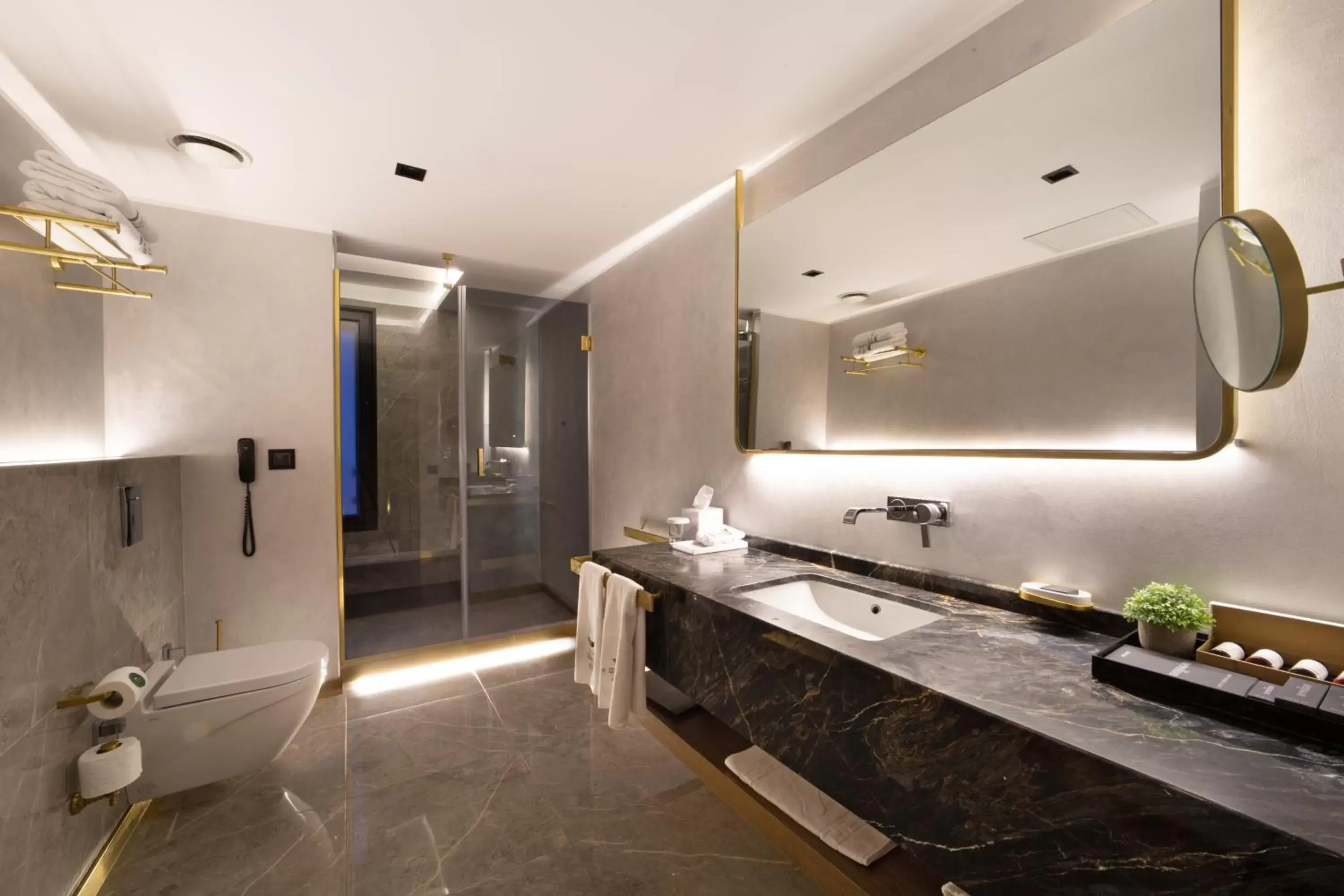 Bathroom in The Wings Hotel Istanbul